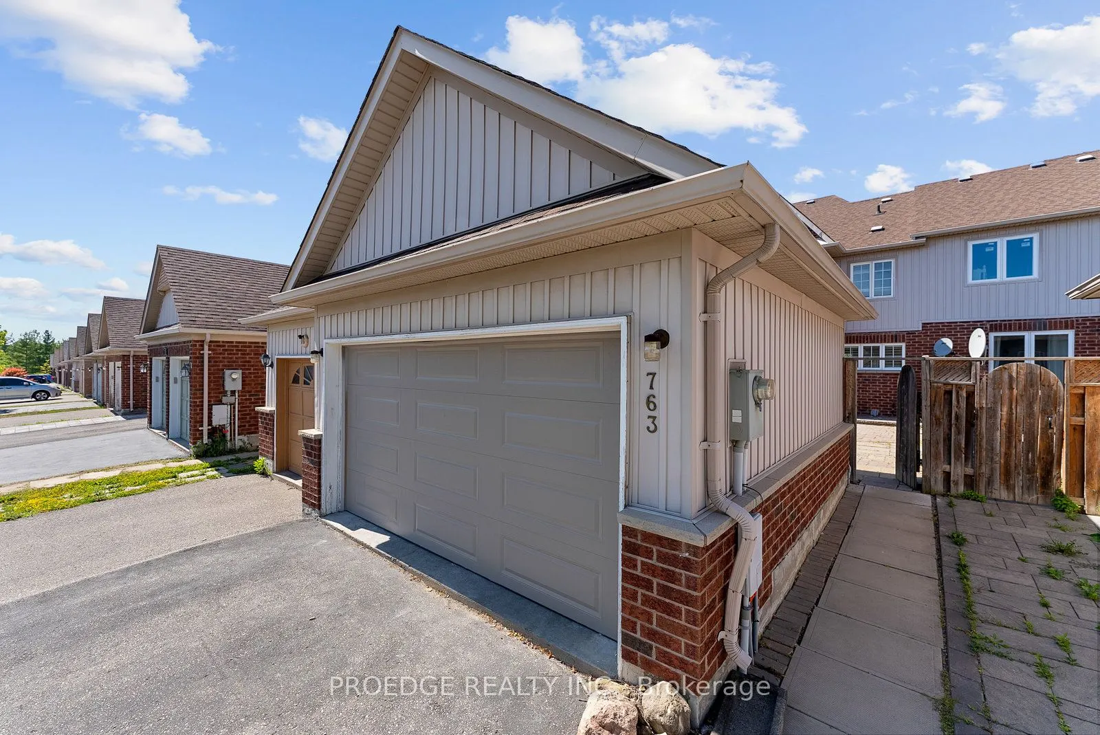 763 Bur Oak Avenue