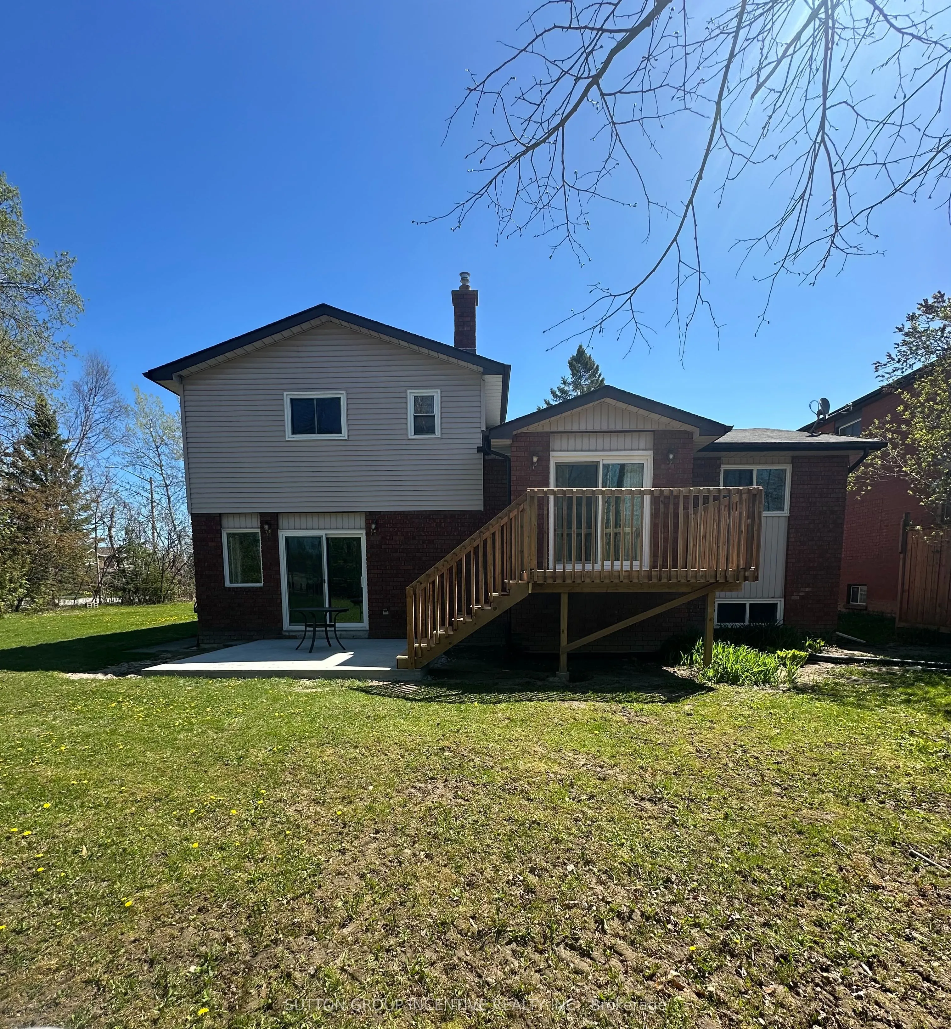 2252 Richard Street