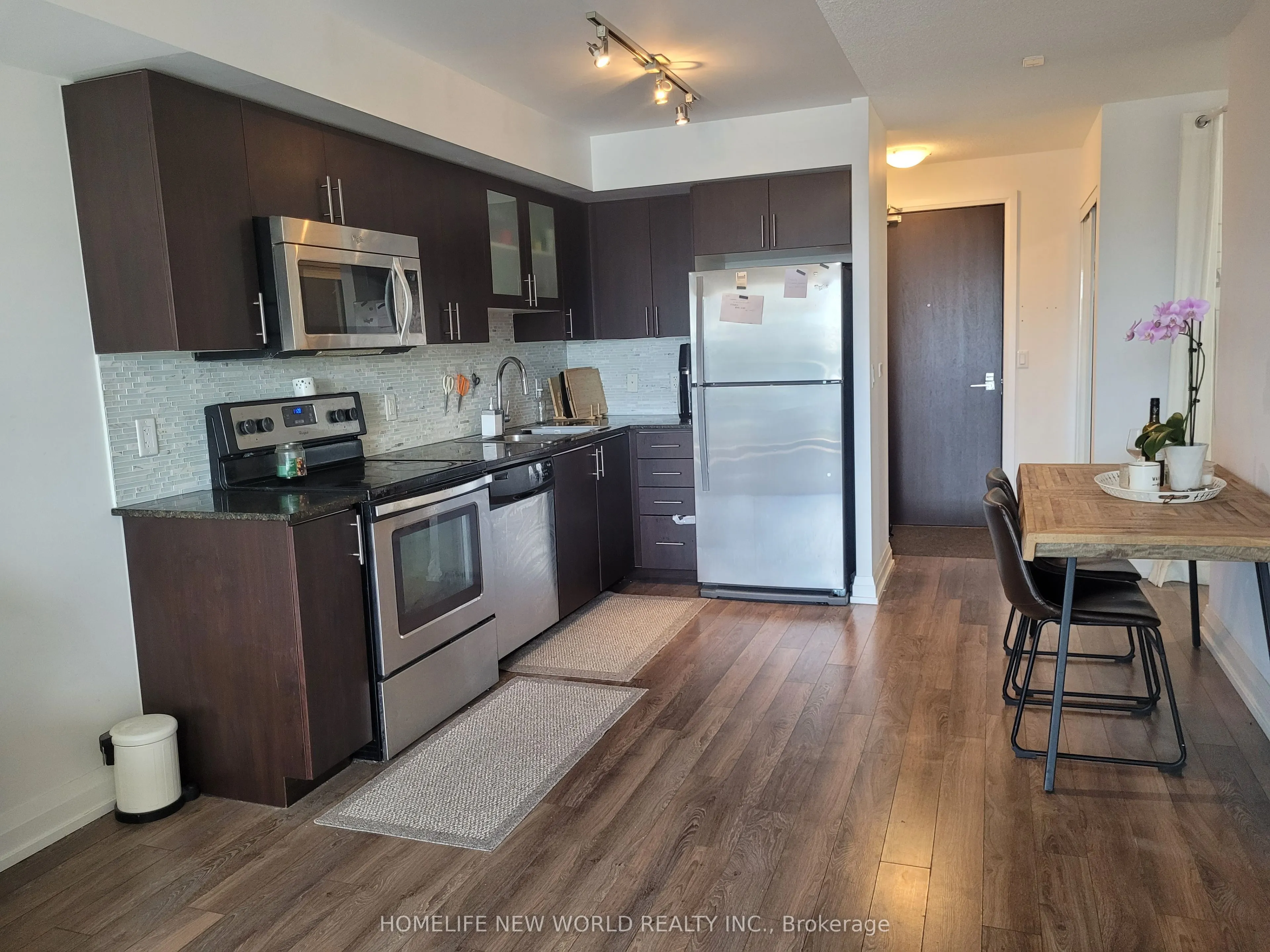 370 Highway 7 Road E, #717