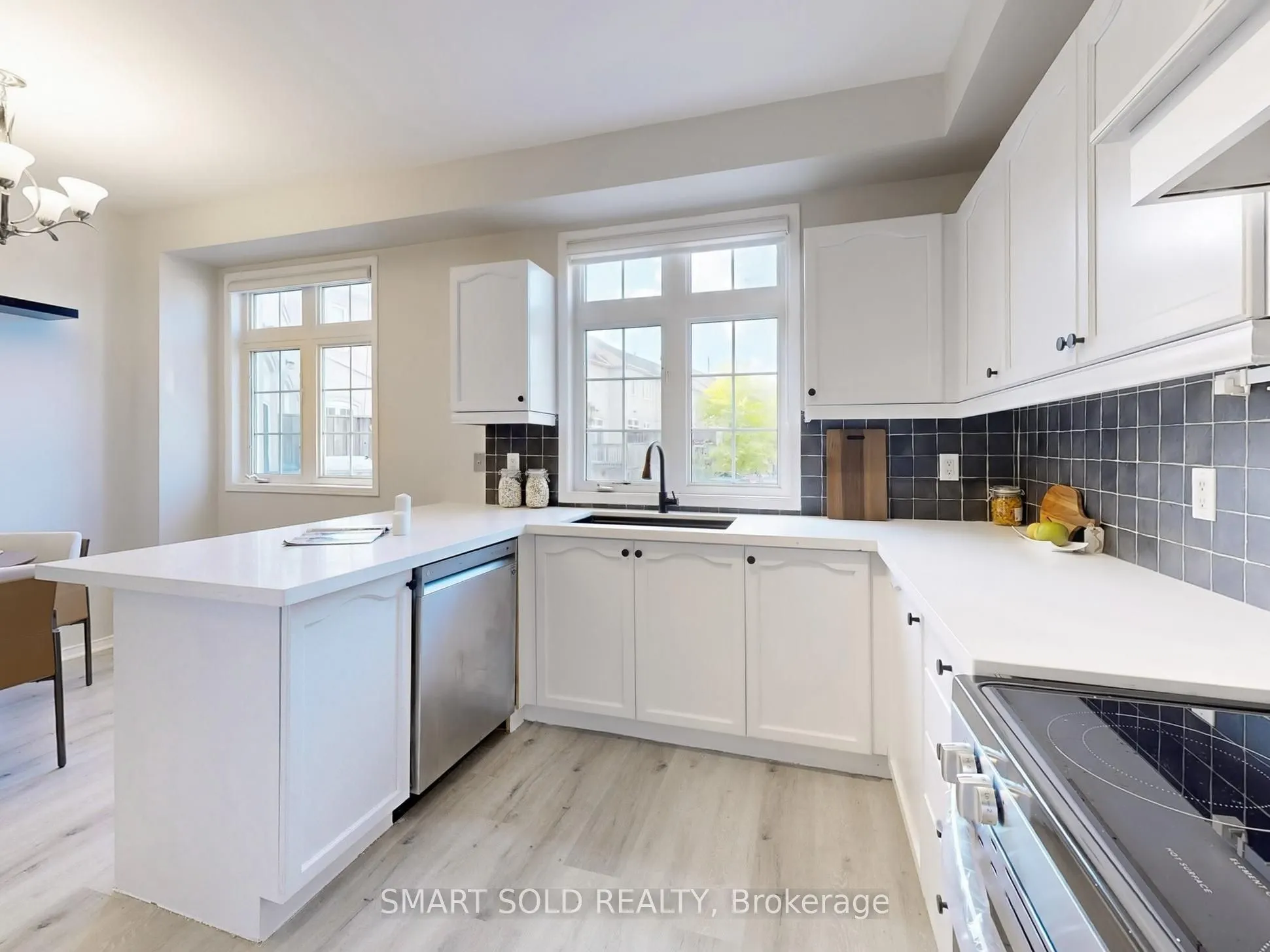 10 Post Oak Drive, #15