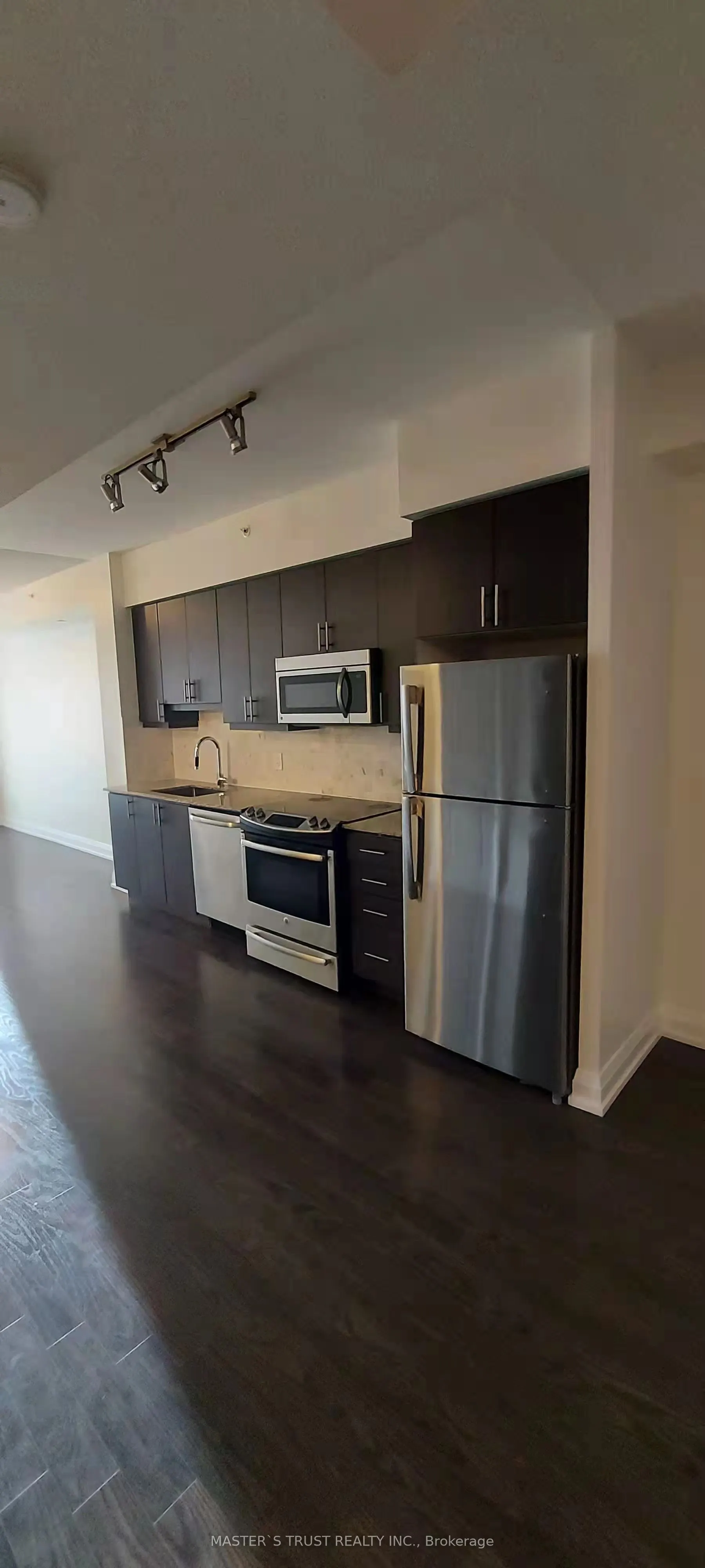 7171 Yonge Street, #2312