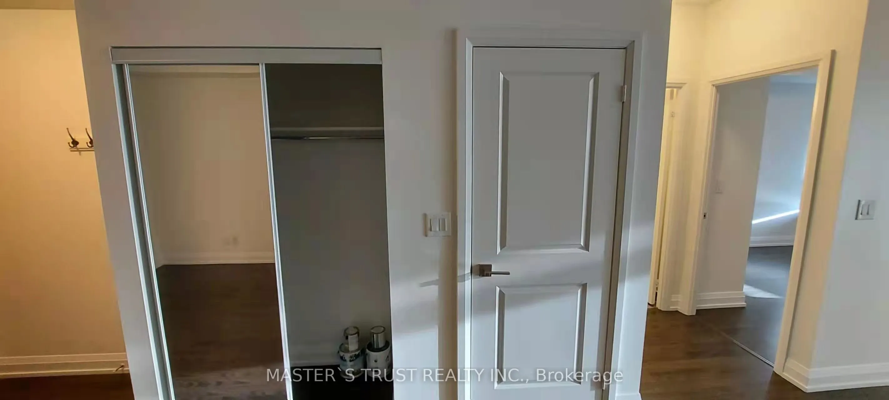 7171 Yonge Street, #2312