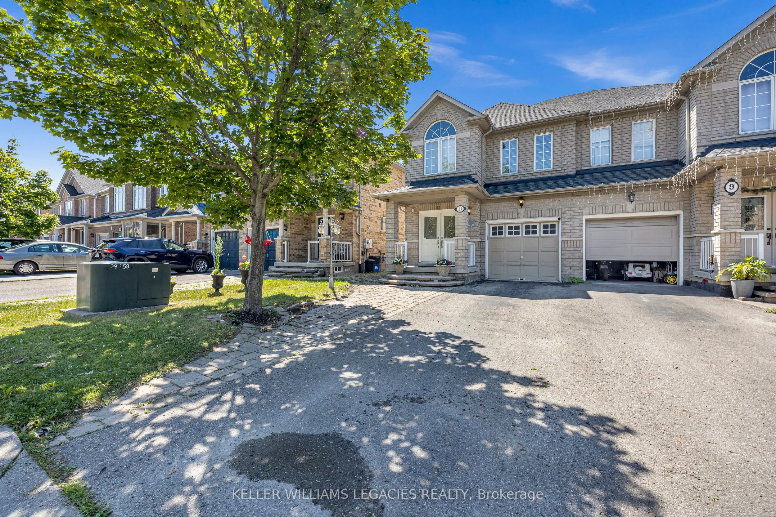 11 Neuchatel Avenue