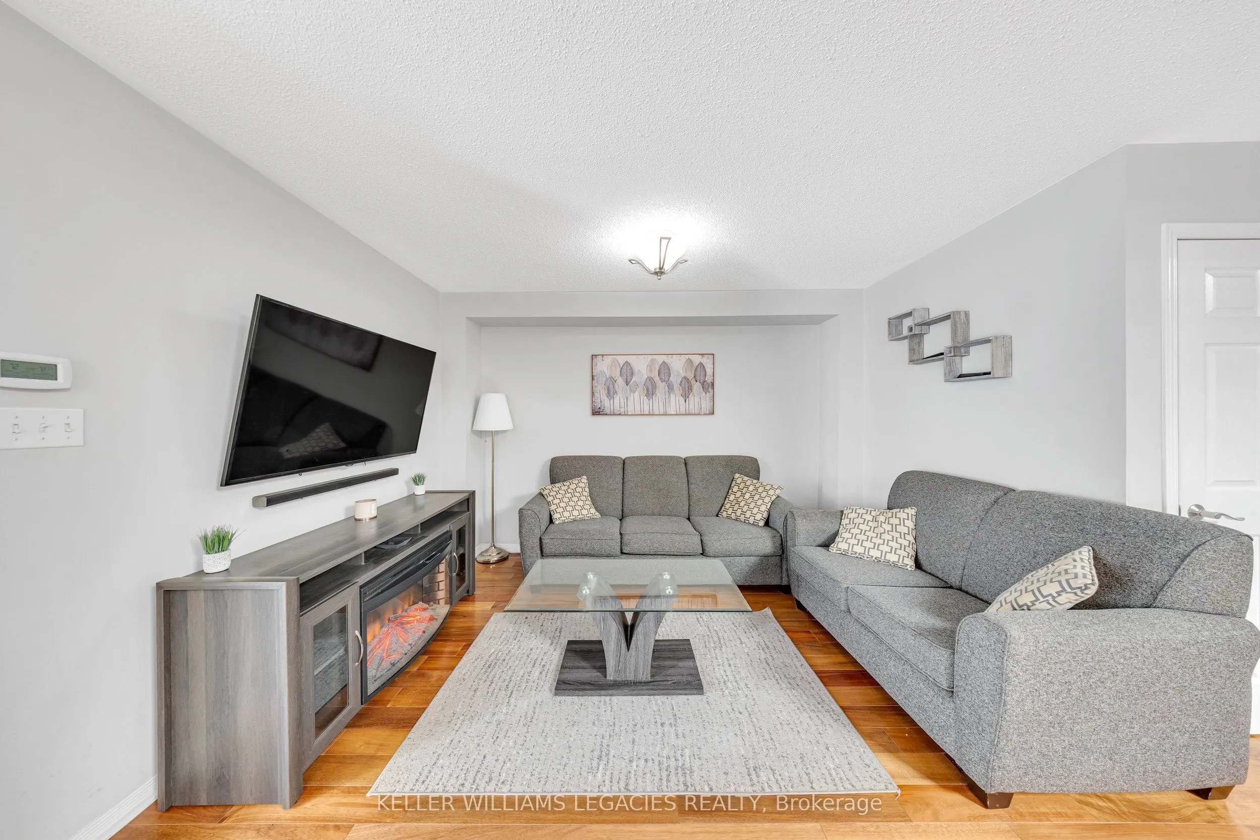 11 Neuchatel Avenue