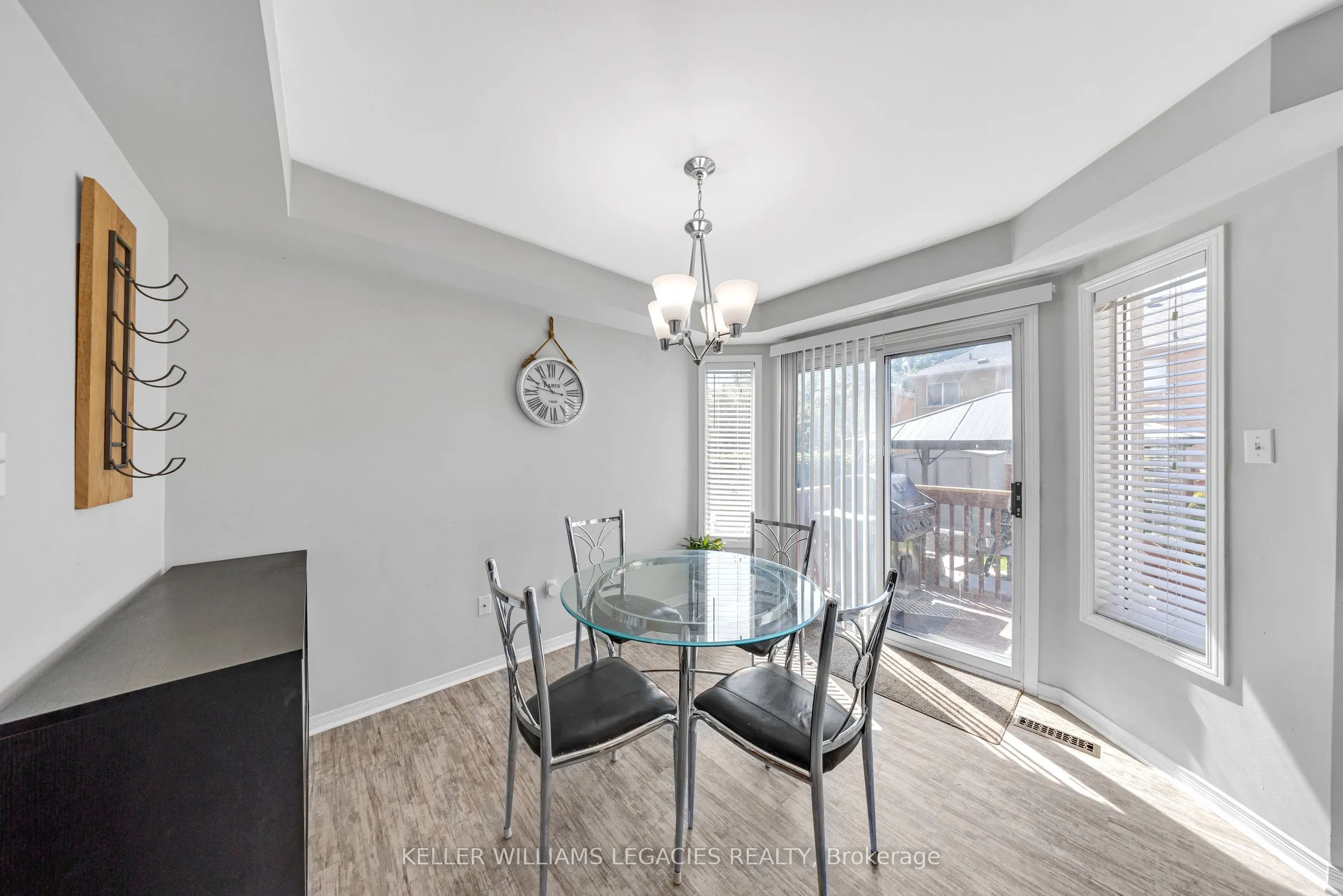 11 Neuchatel Avenue