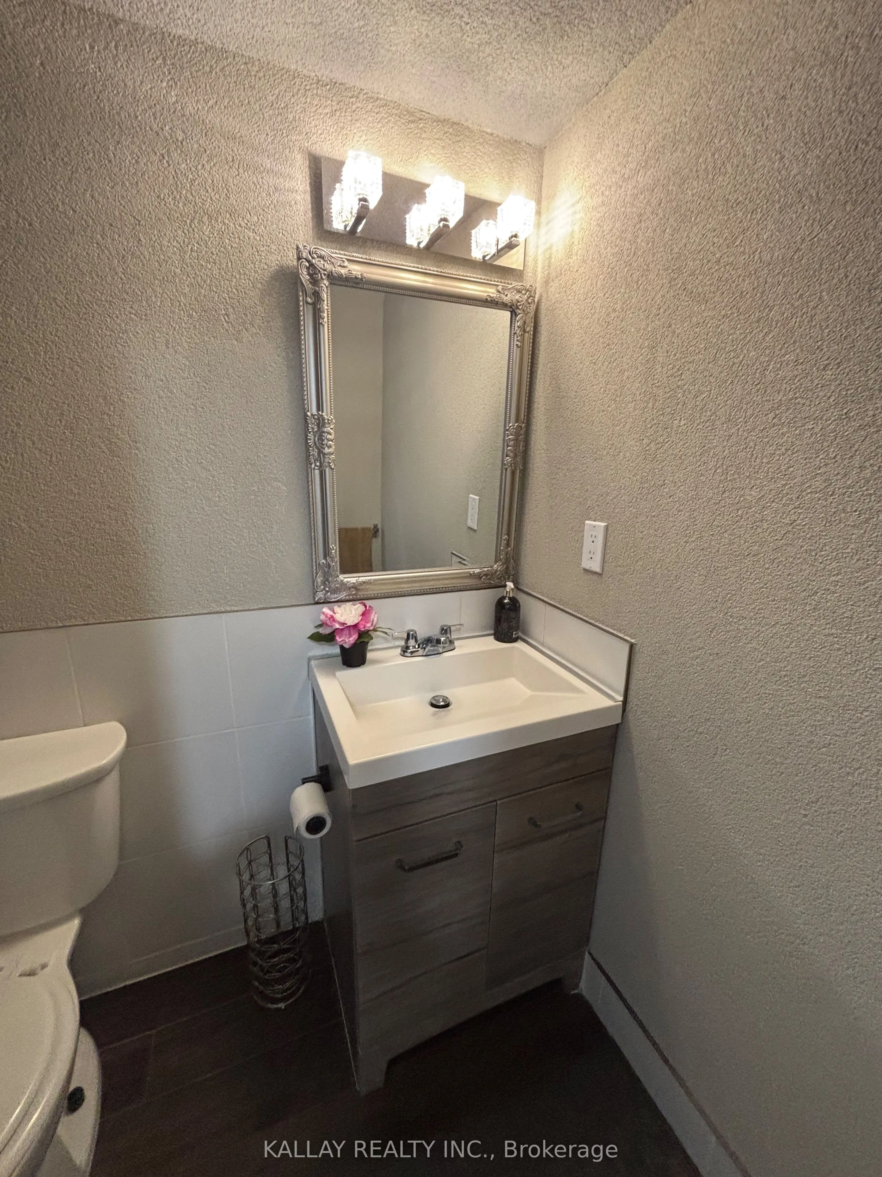 7300 Yonge Street, #1505