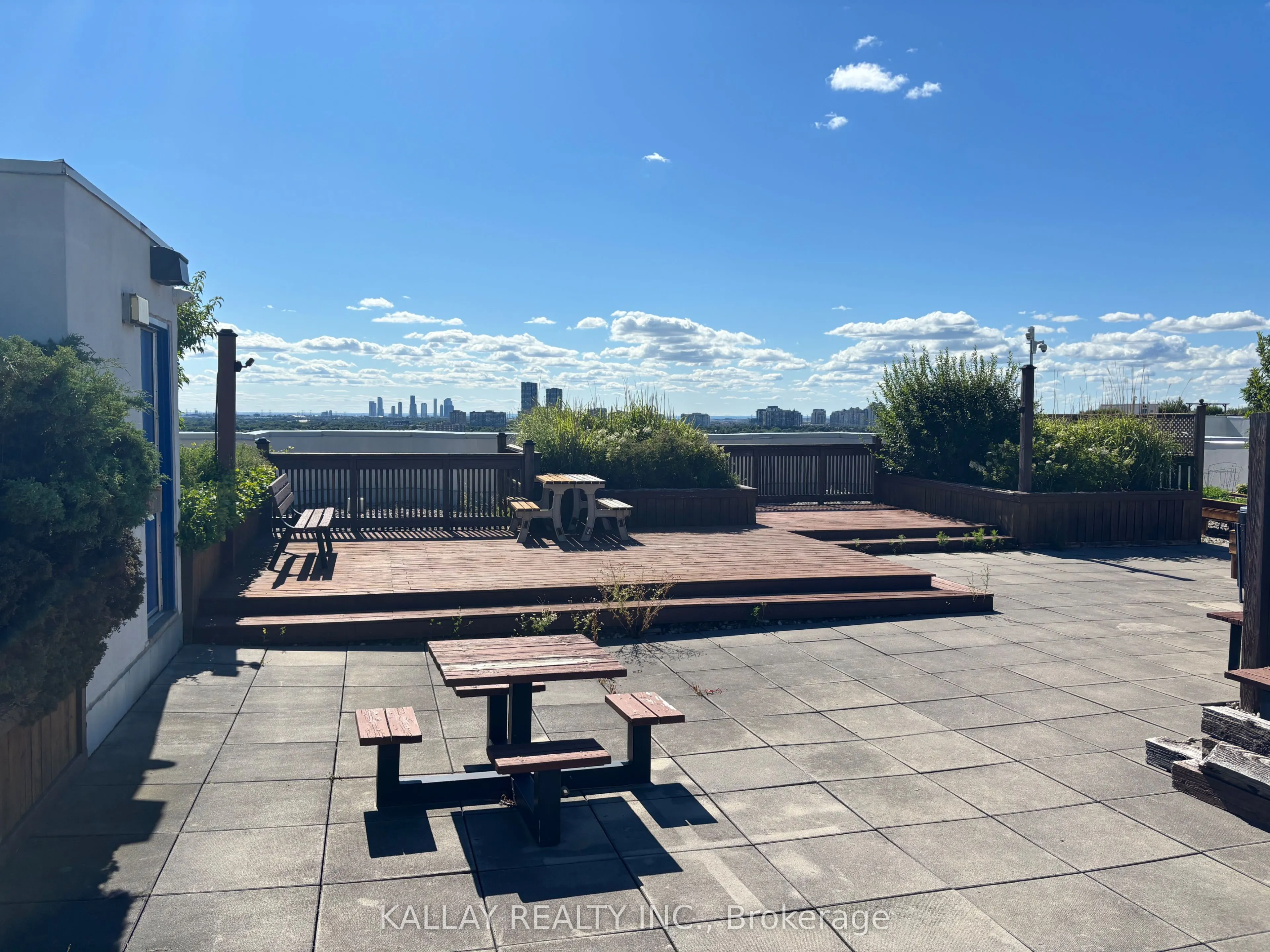 7300 Yonge Street, #1505
