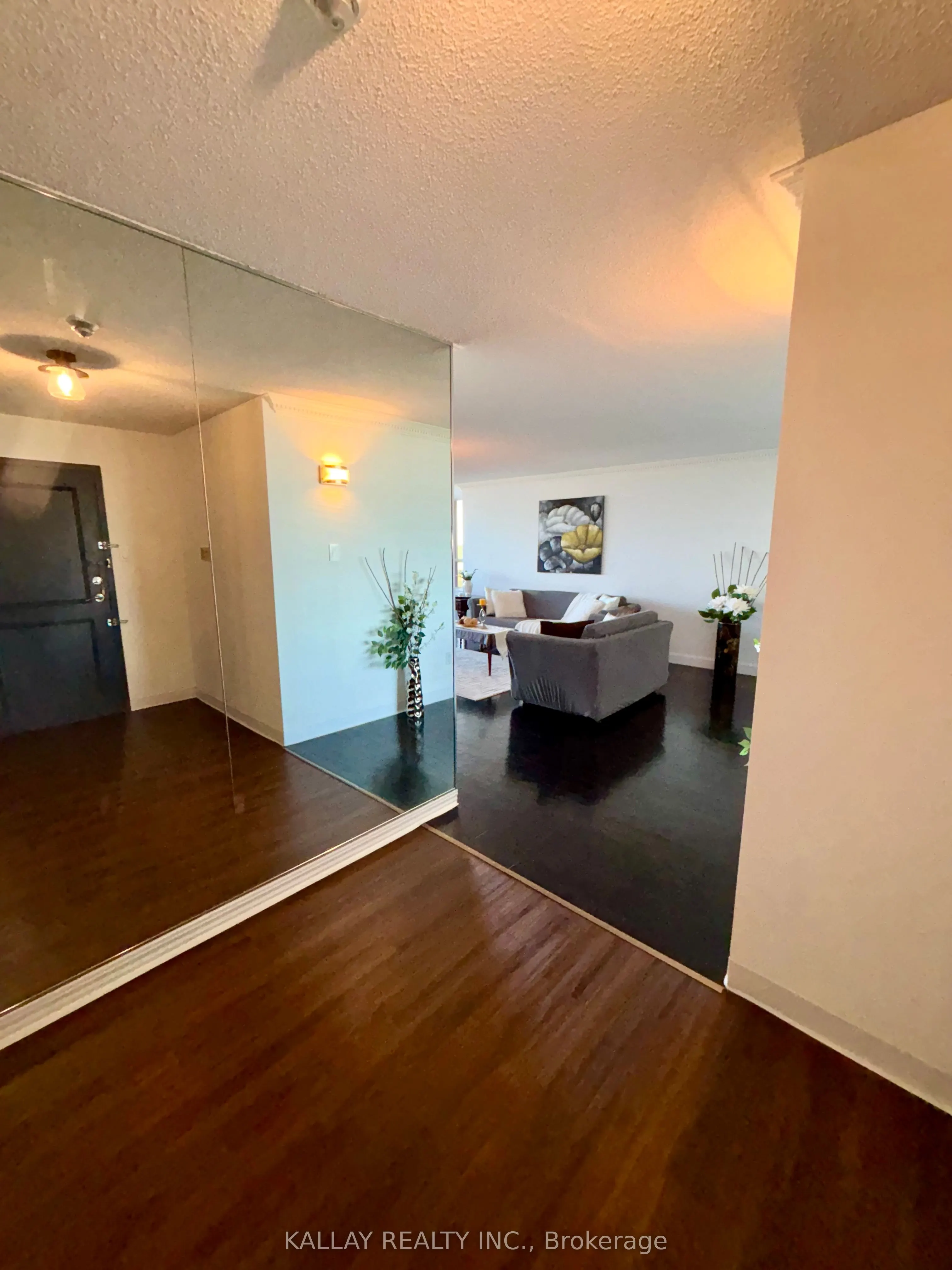 7300 Yonge Street, #1505