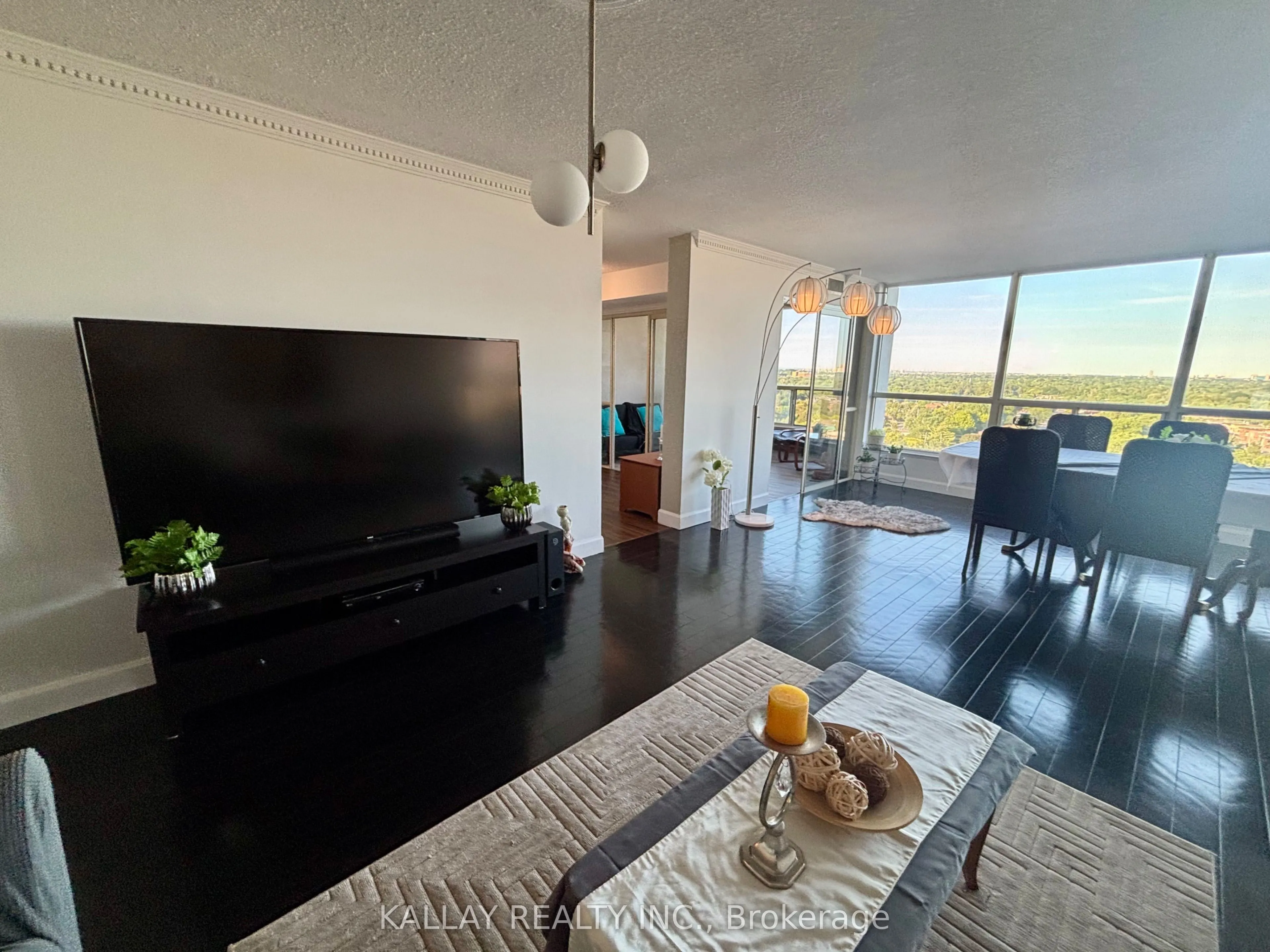 7300 Yonge Street, #1505