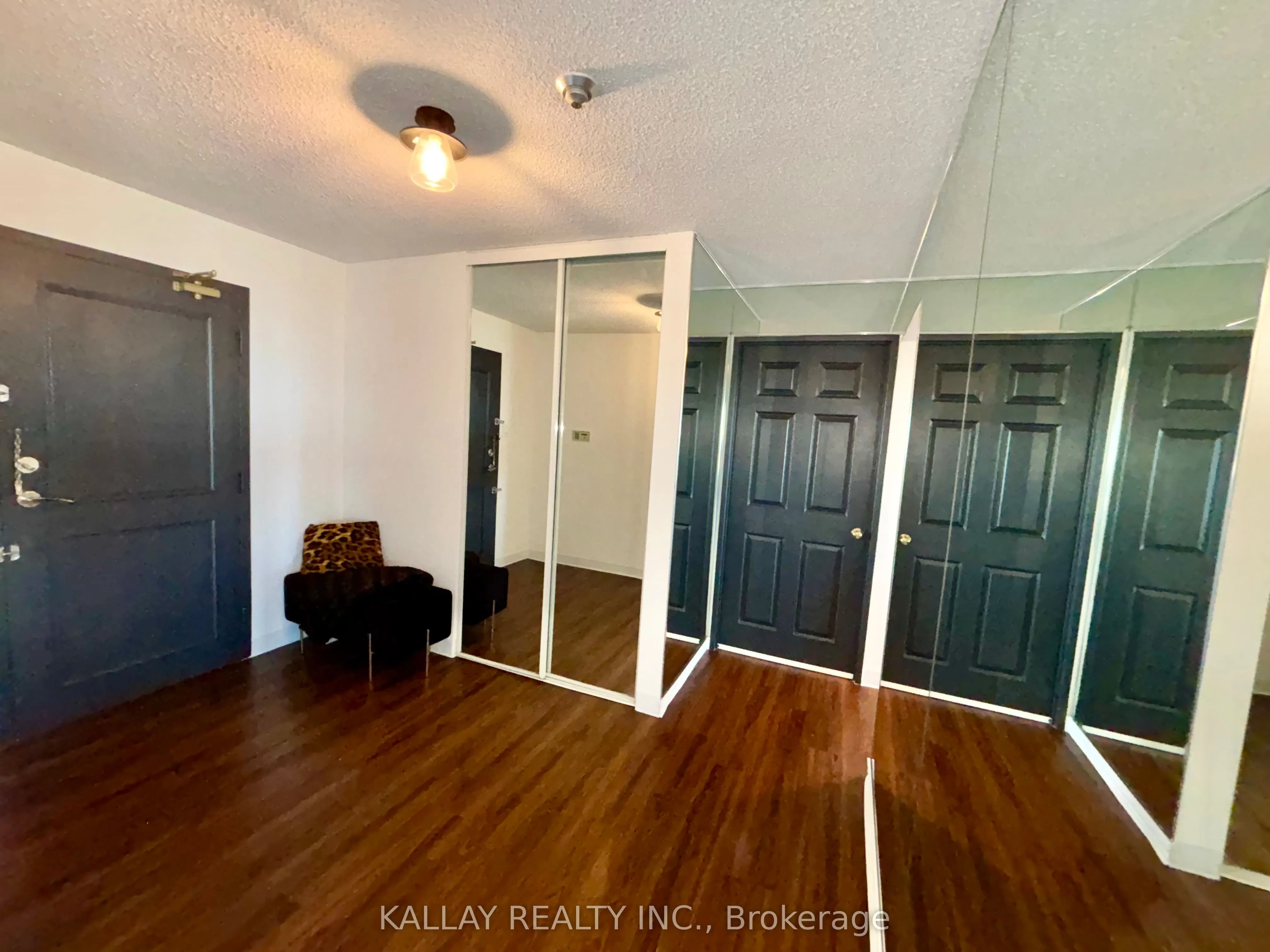 7300 Yonge Street, #1505