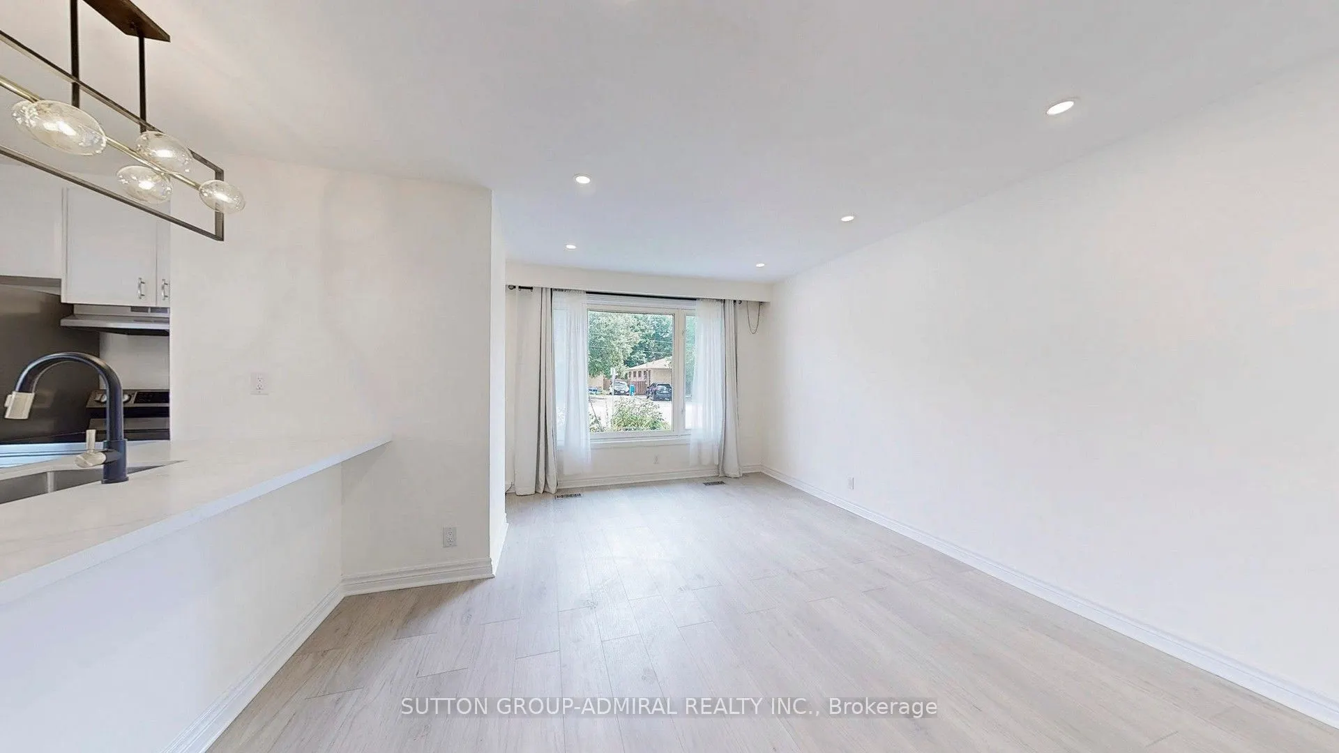 26 Davis Road