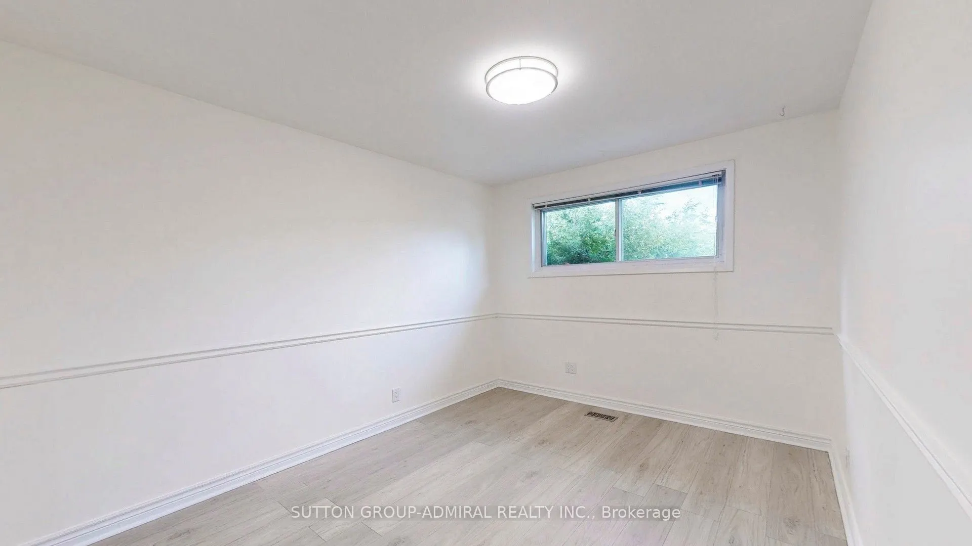 26 Davis Road