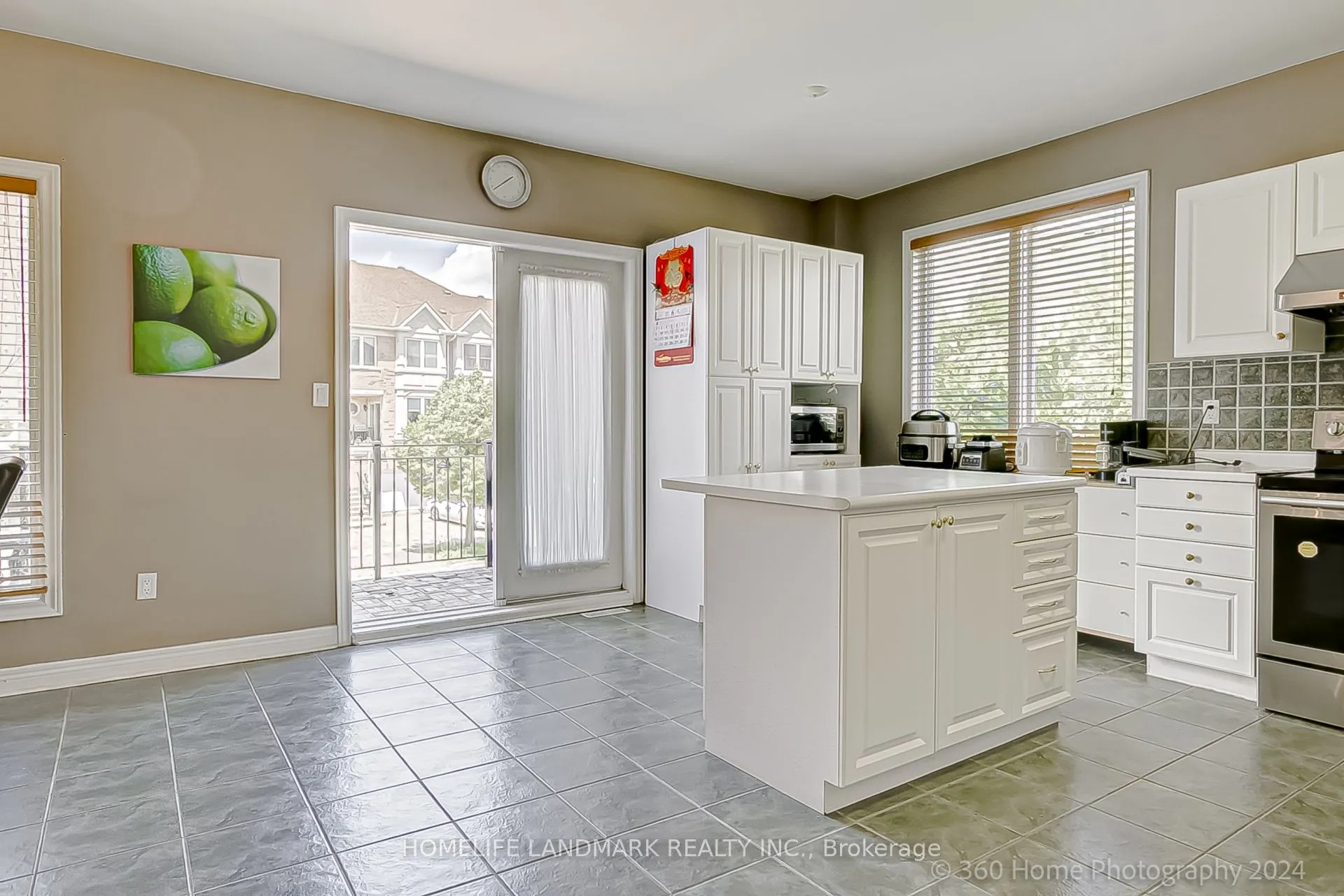 189 Leitchcroft Crescent