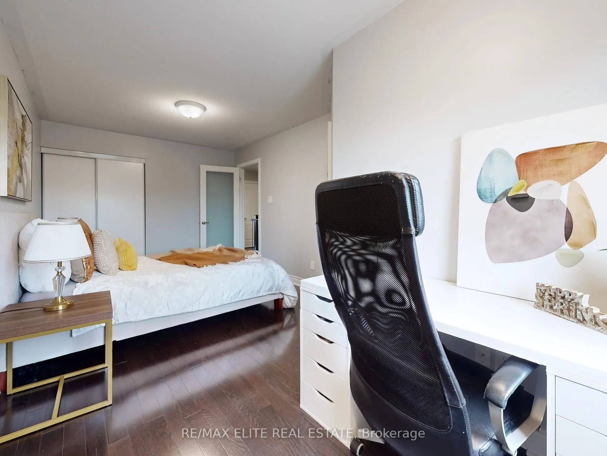 700 Wendy Culbert Crescent, #23