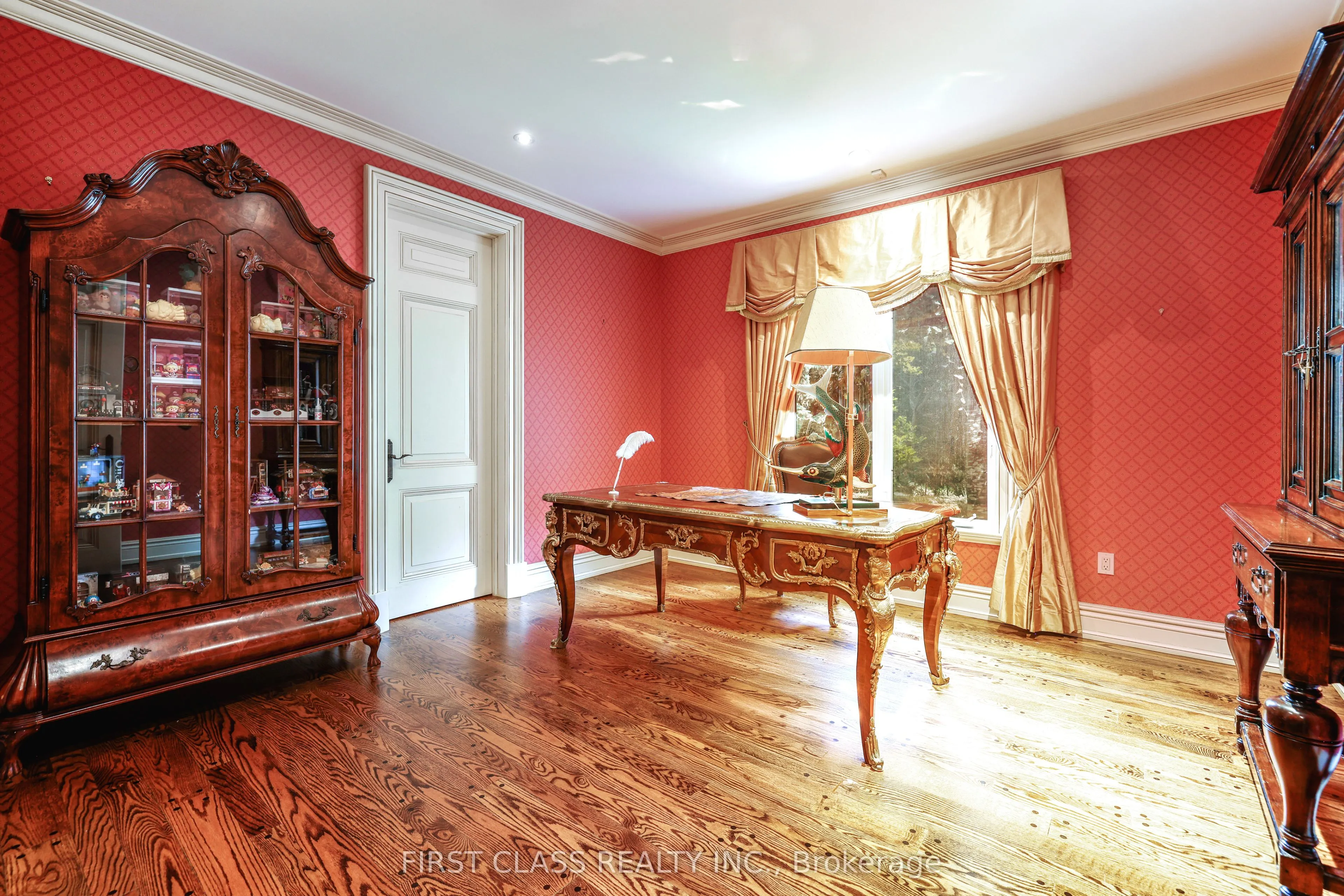 121 Flatbush Avenue