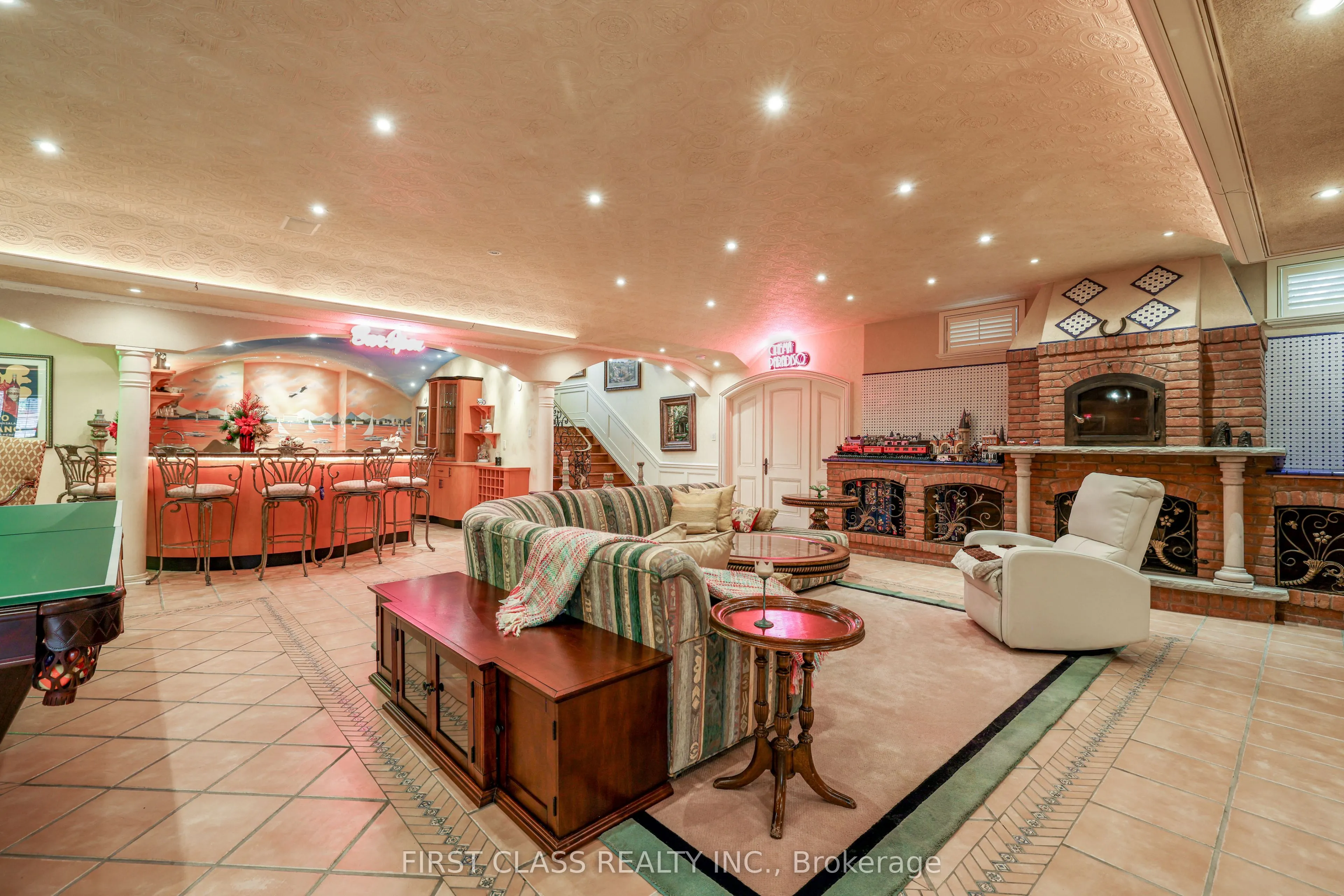 121 Flatbush Avenue
