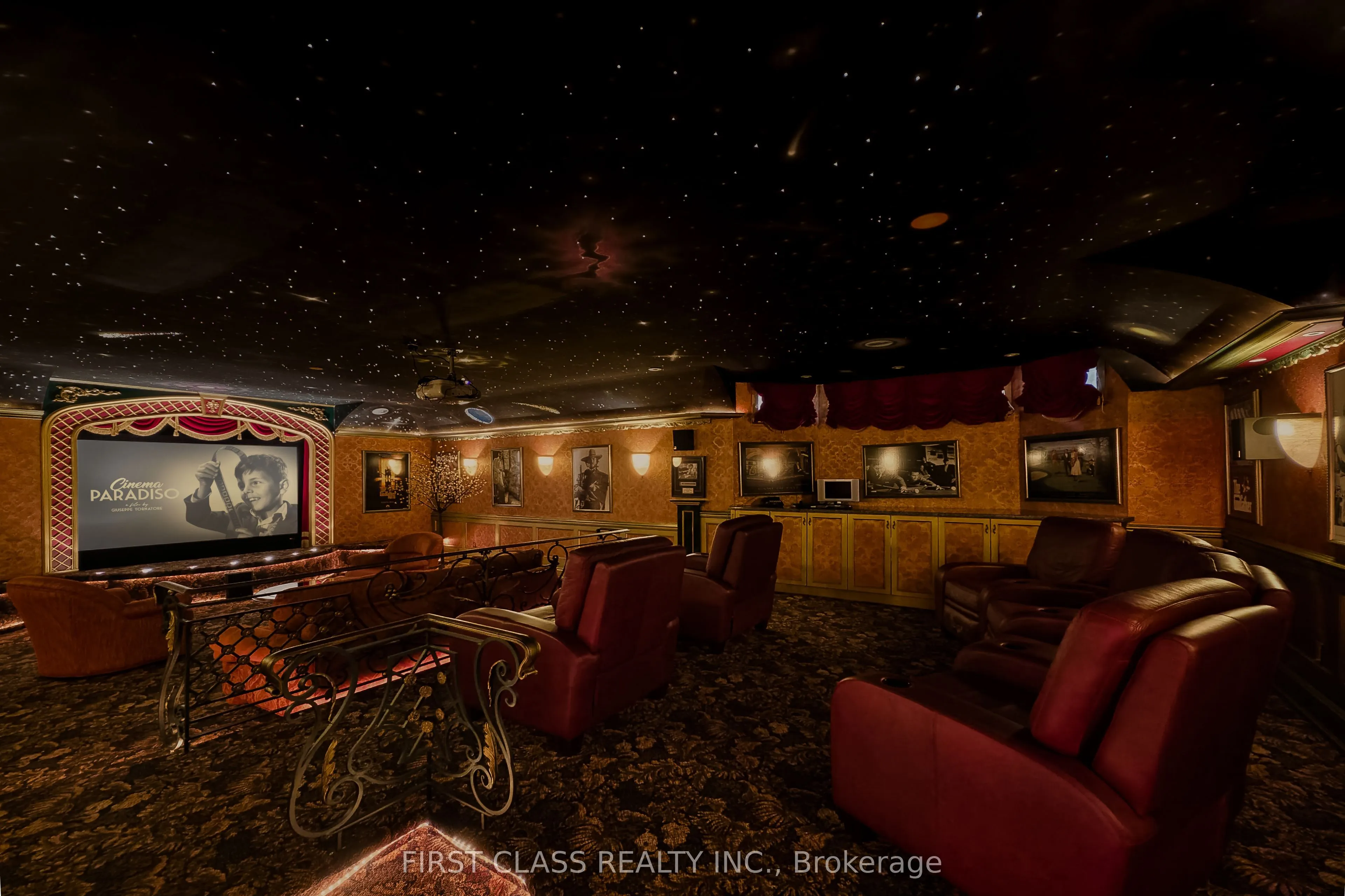 121 Flatbush Avenue