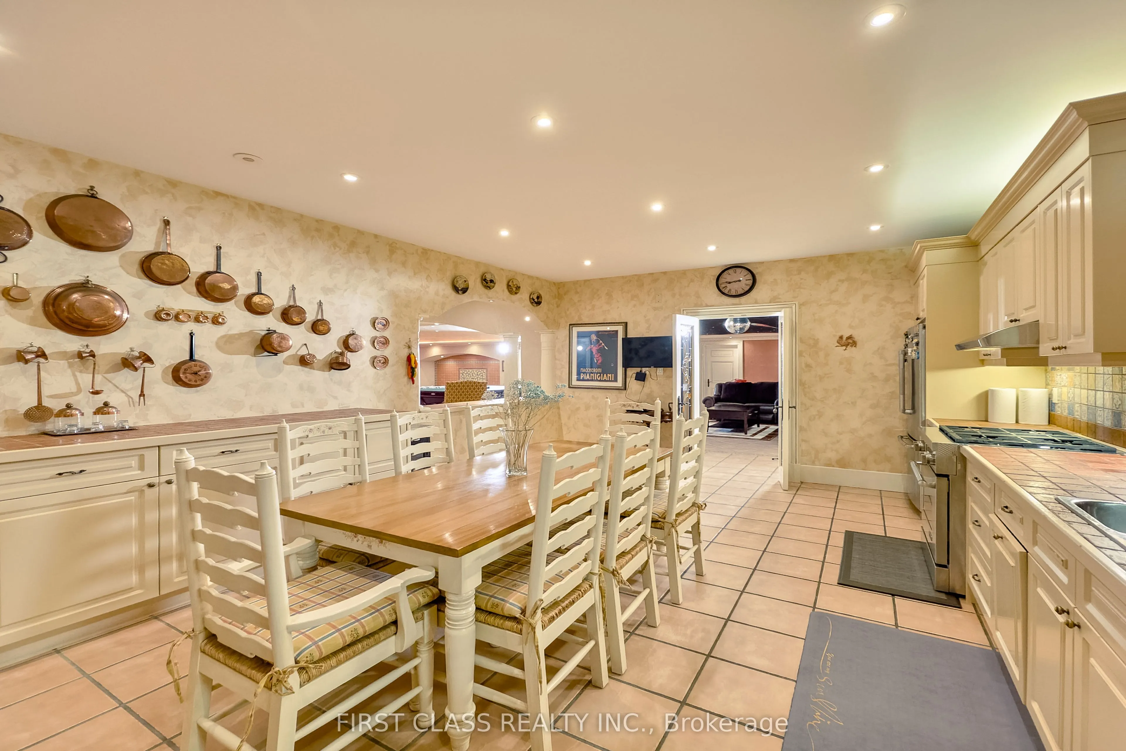 121 Flatbush Avenue