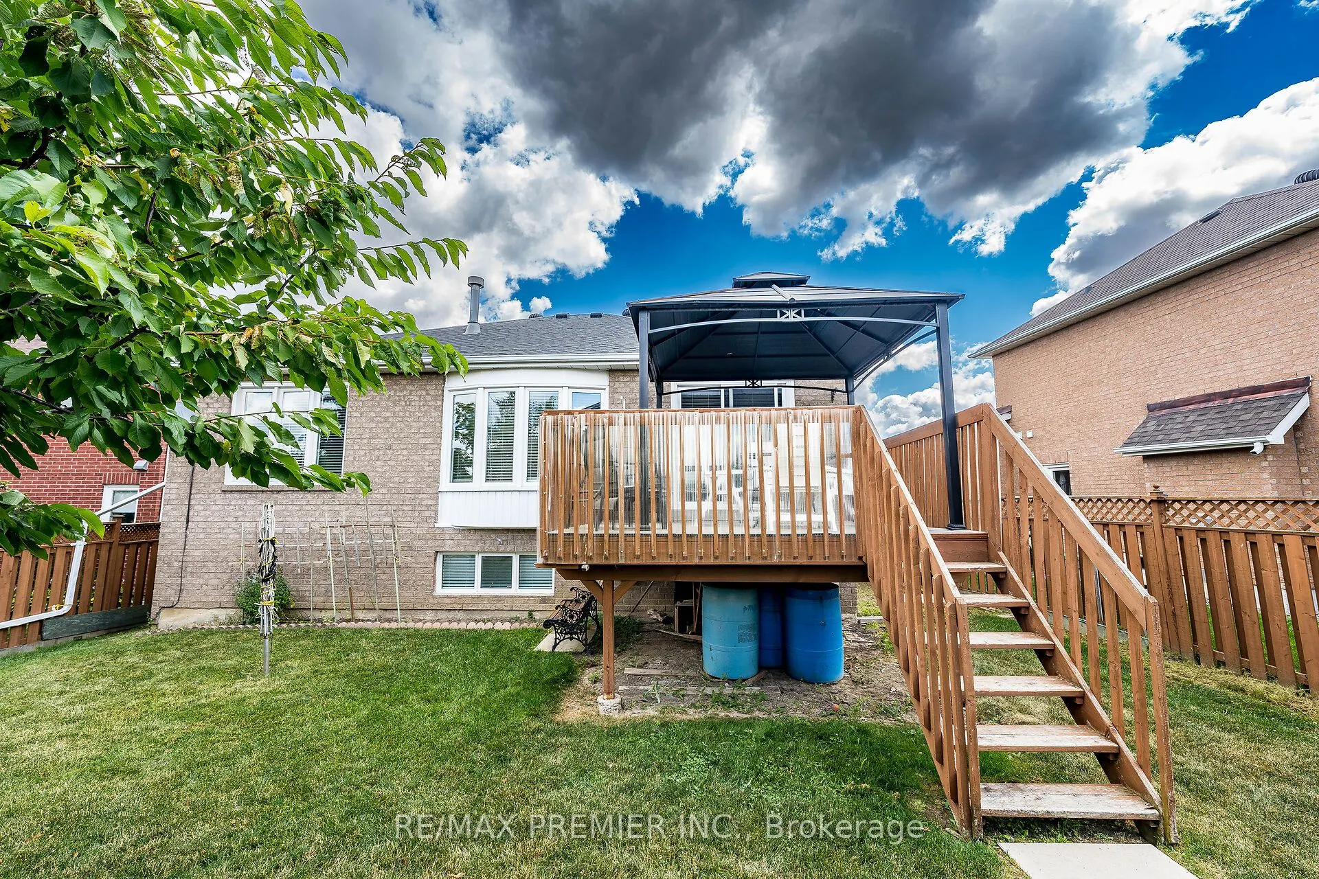 457 Glenkindie Avenue