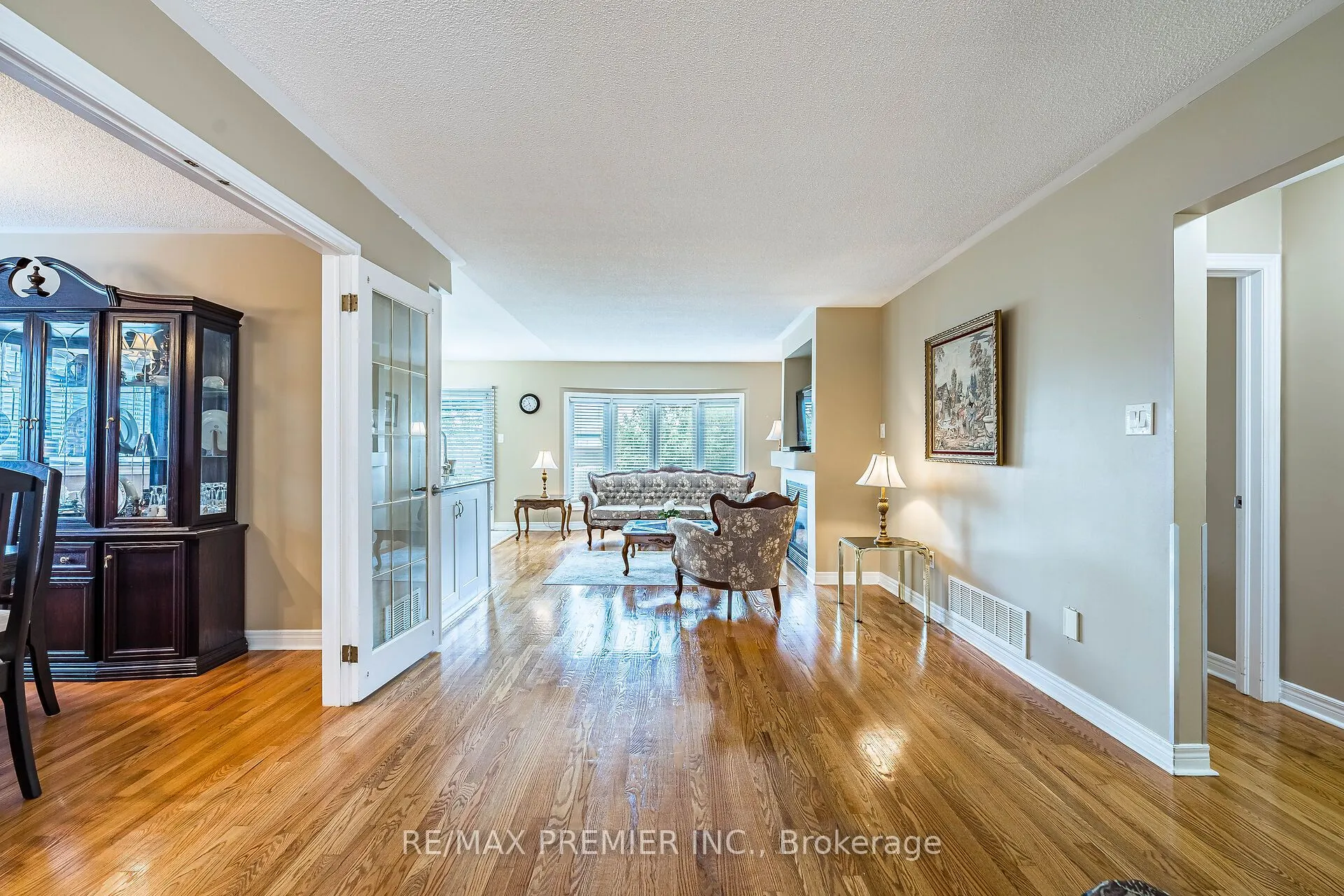 457 Glenkindie Avenue