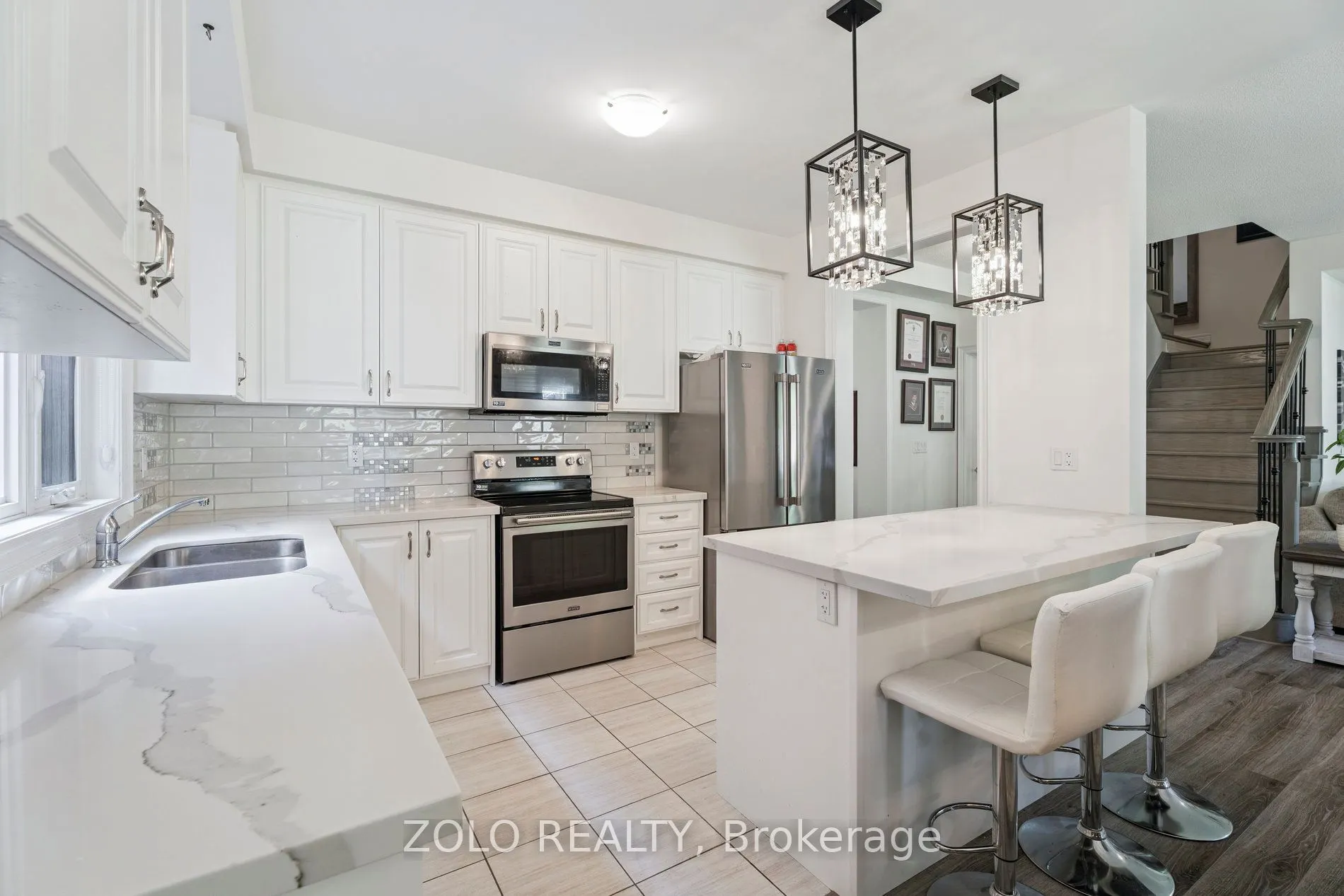 143 Kingsmere Crescent, #143