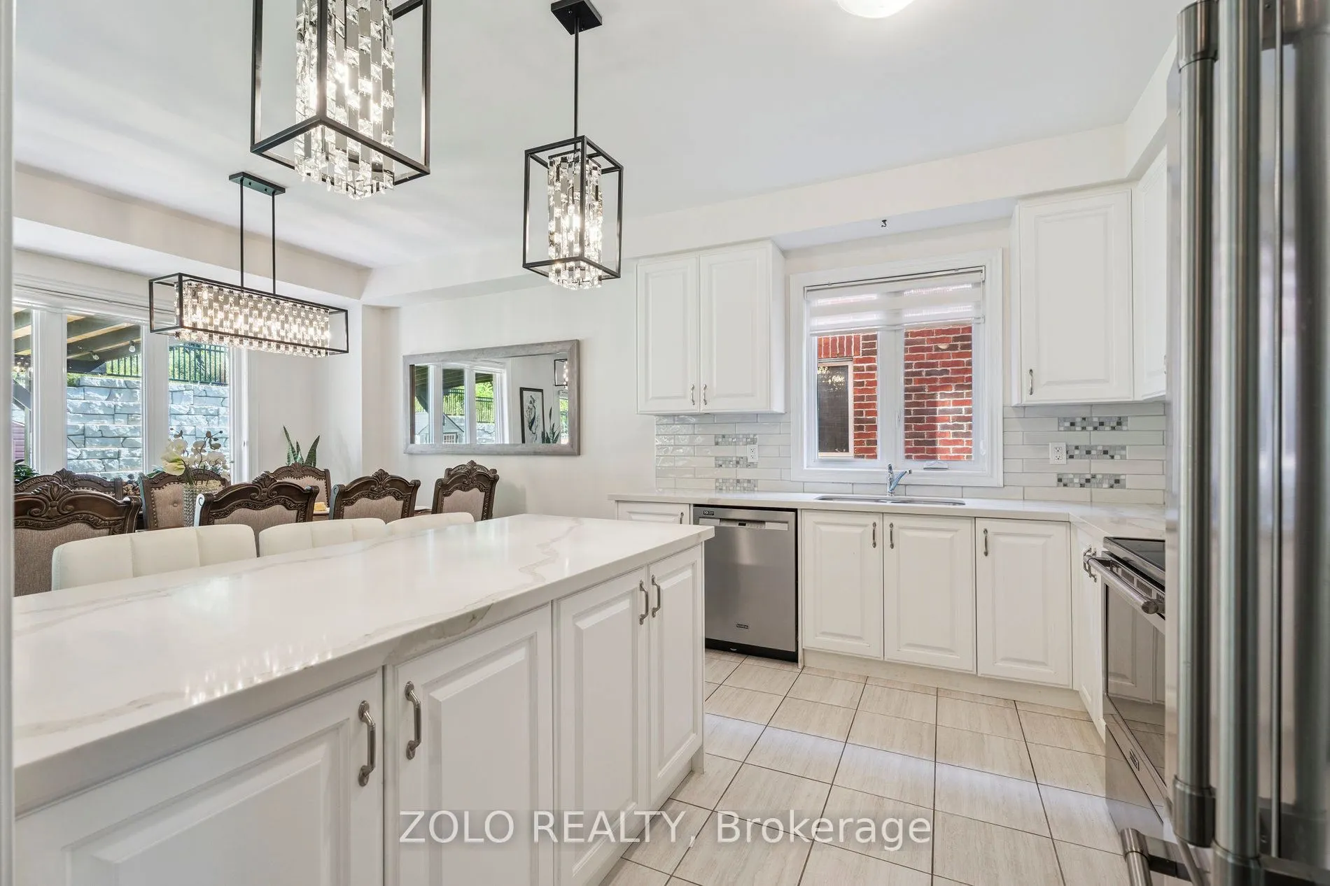 143 Kingsmere Crescent, #143