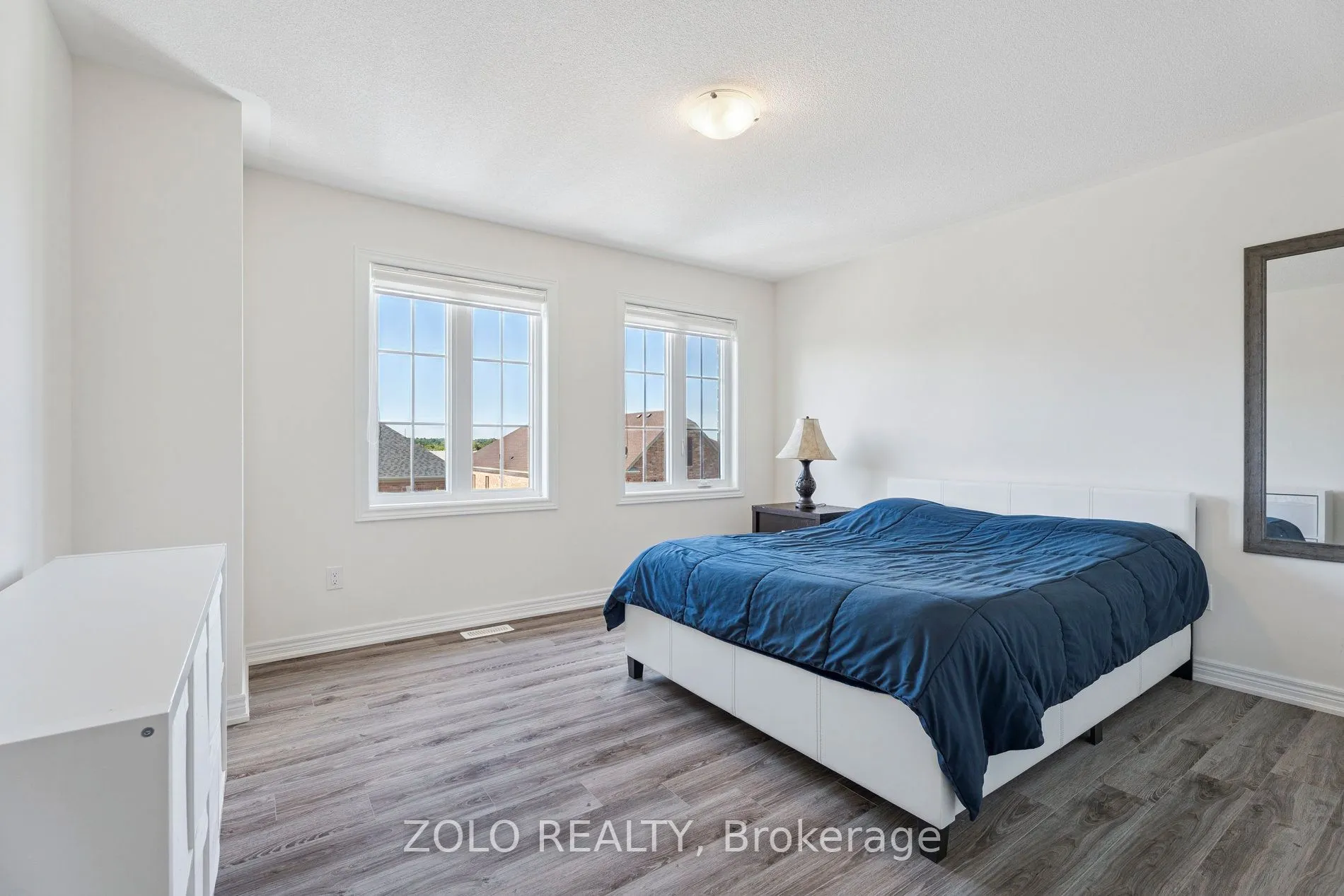 143 Kingsmere Crescent, #143