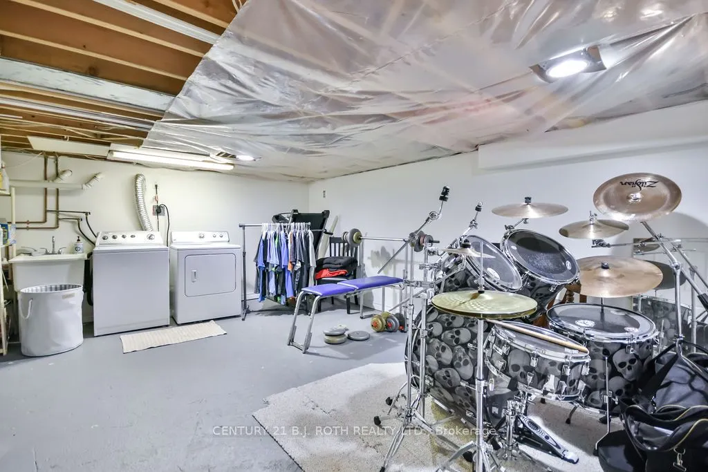 924 Vicrol Drive