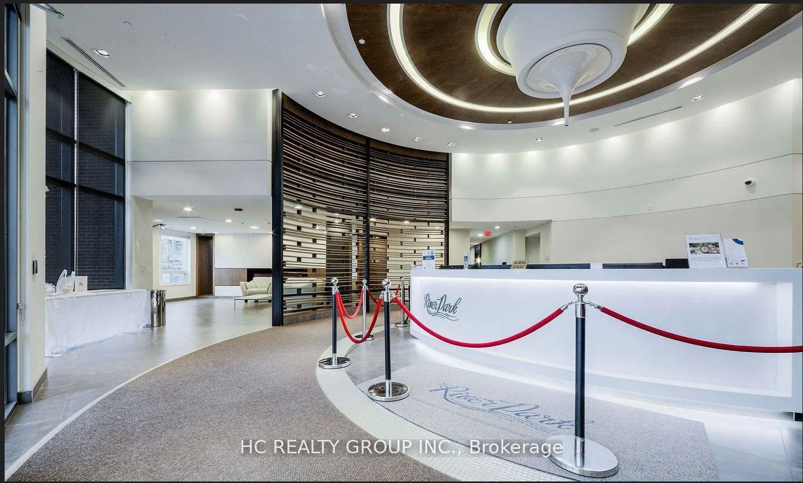 1 Uptown Drive, #1908