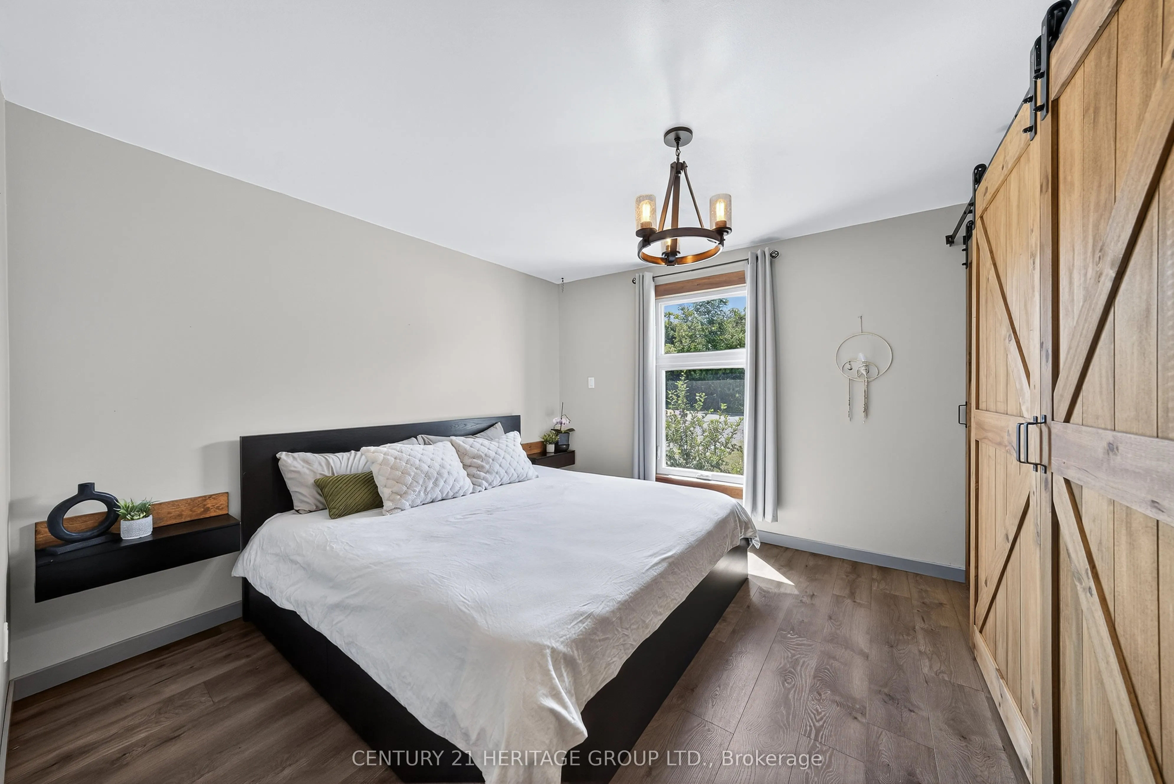 393B Thorah Concession Rd 2 Road