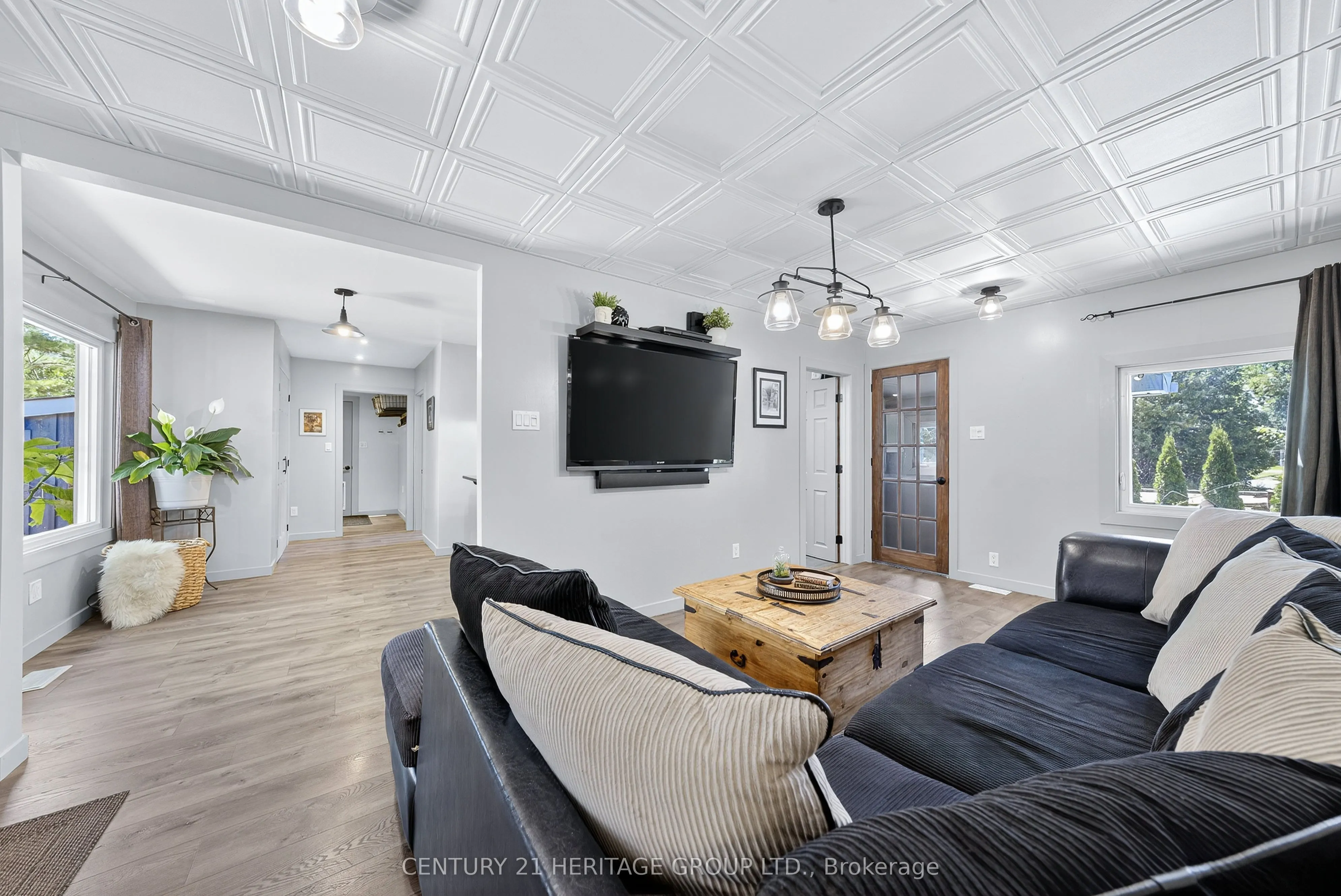 393B Thorah Concession Rd 2 Road