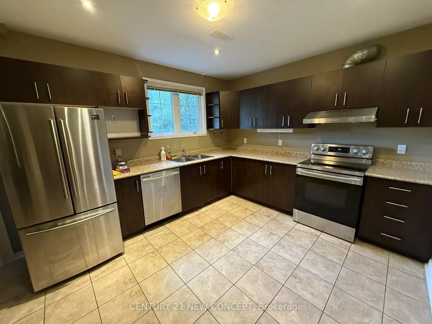 75 Alpaca Drive, #Lower