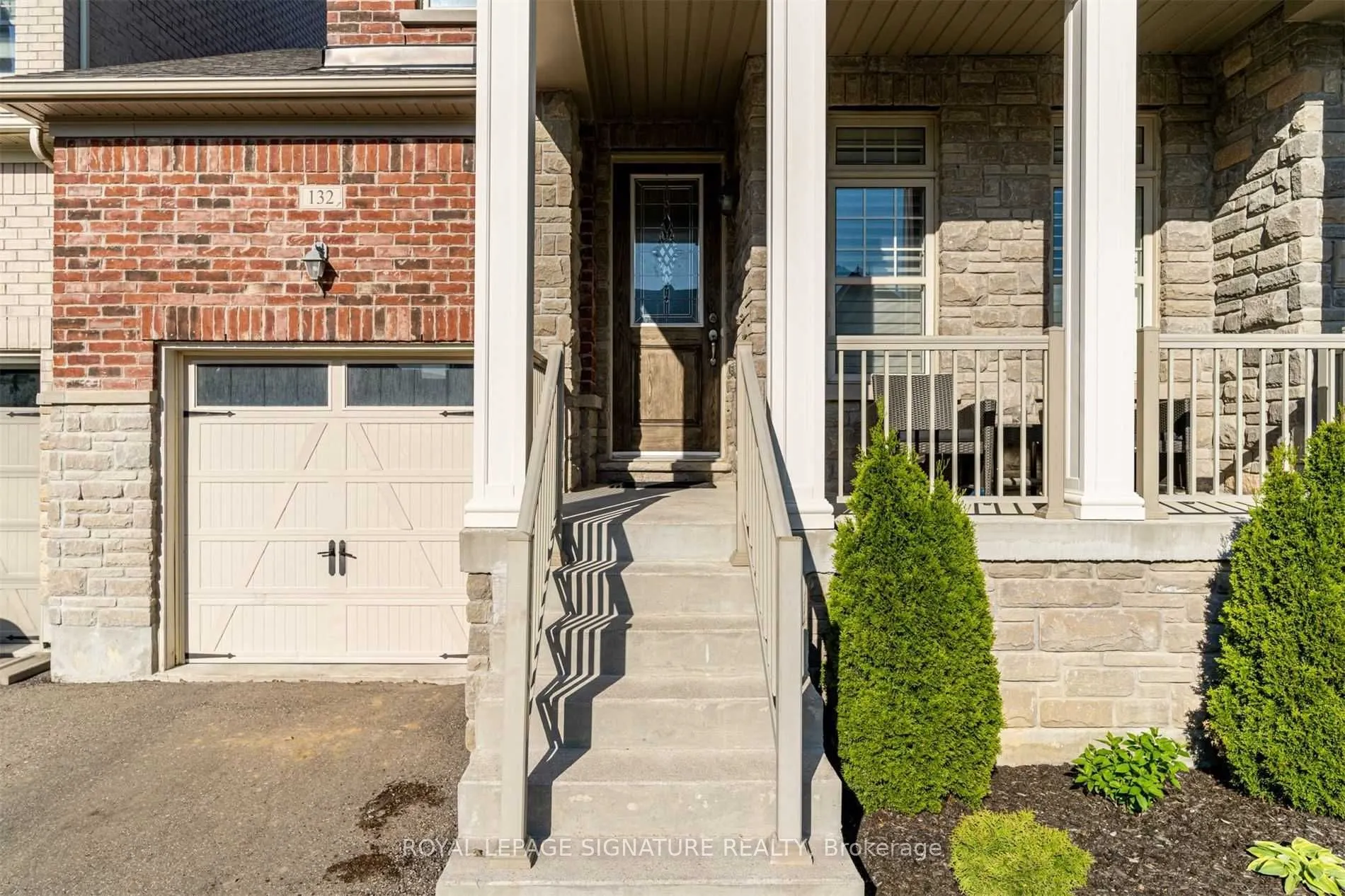132 Alex Campbell Crescent