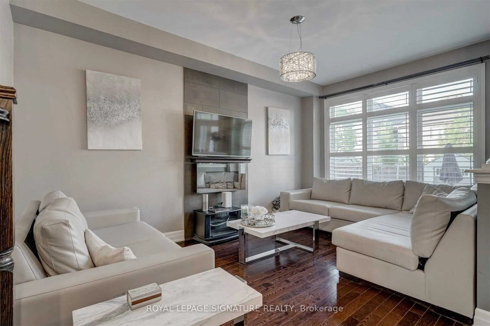 132 Alex Campbell Crescent