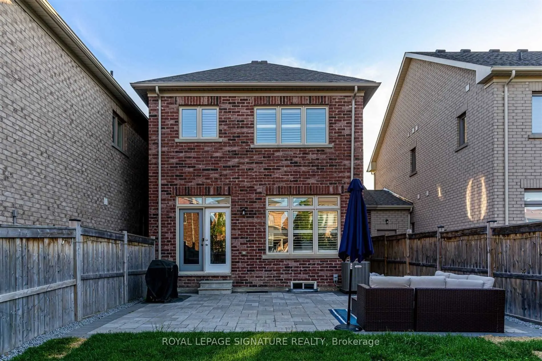 132 Alex Campbell Crescent