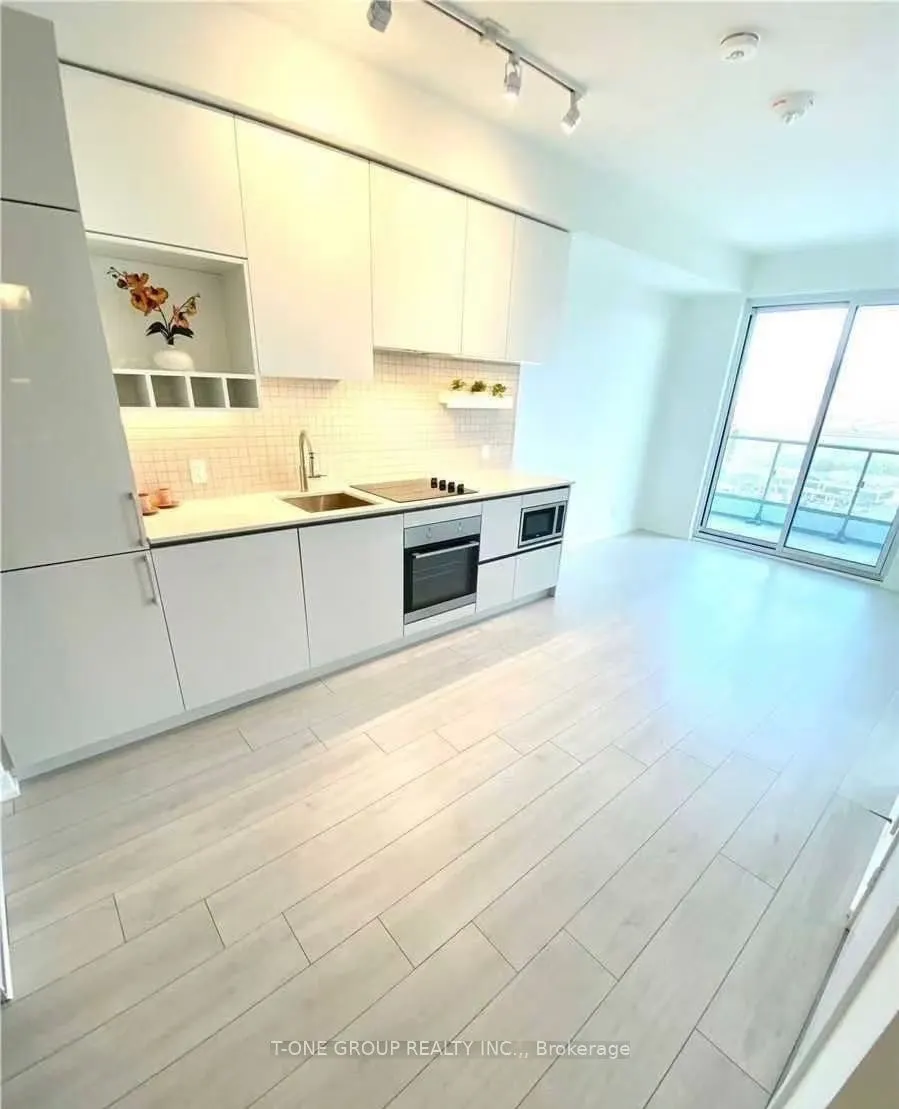 950 Portage Parkway, #1205