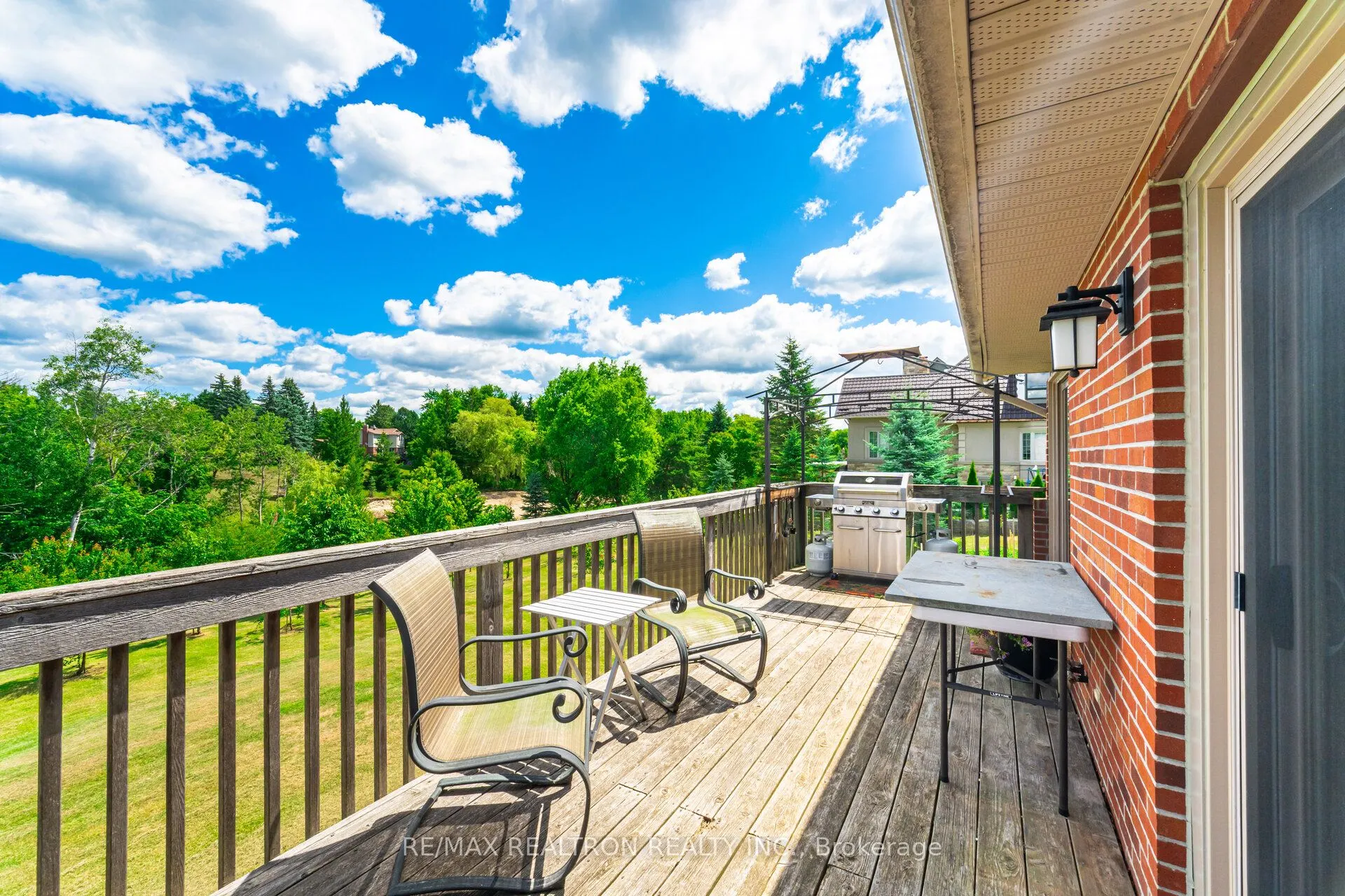 45 Simcoe Road