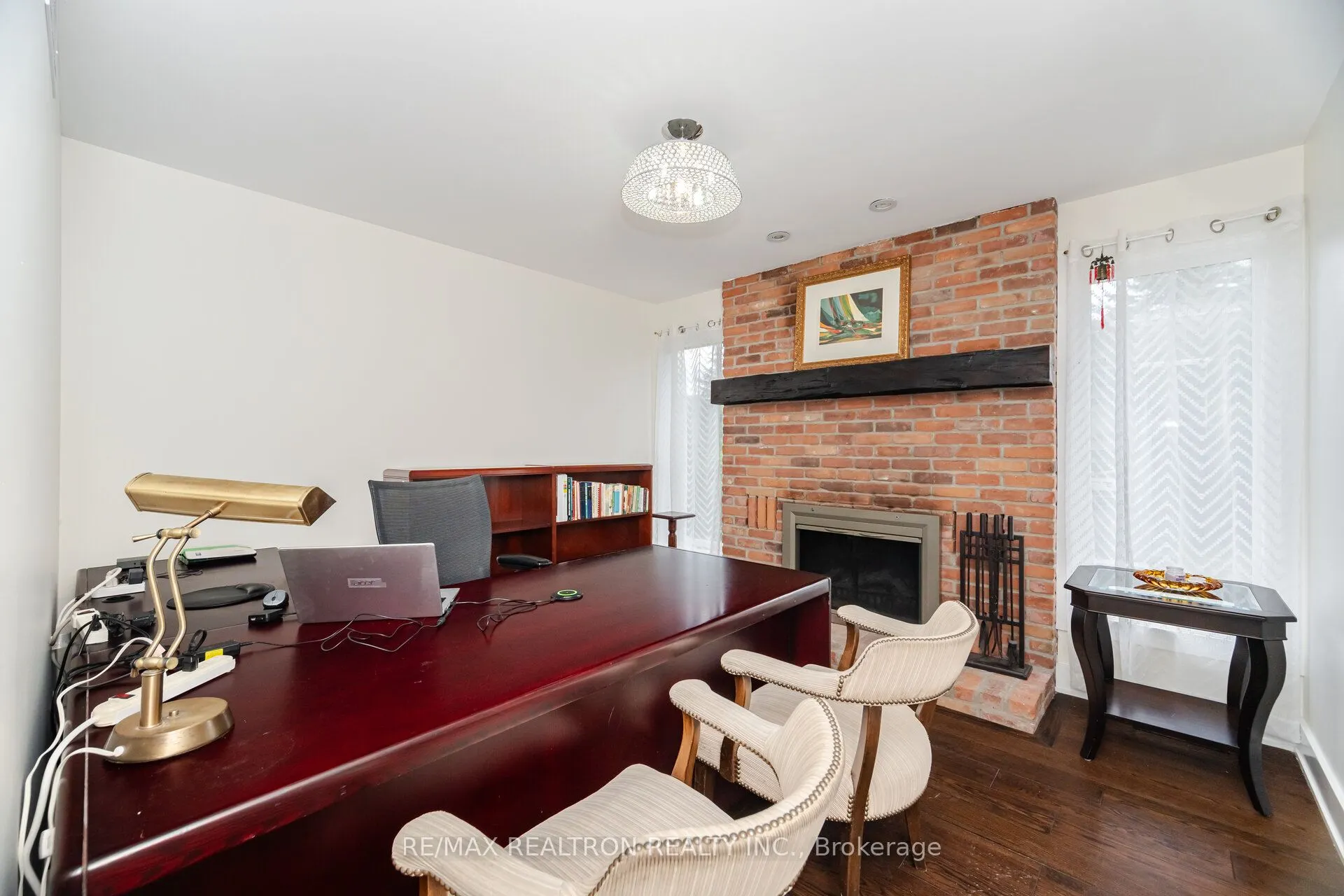 45 Simcoe Road