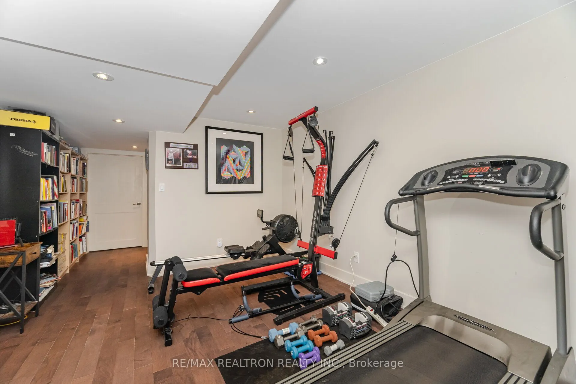 45 Simcoe Road