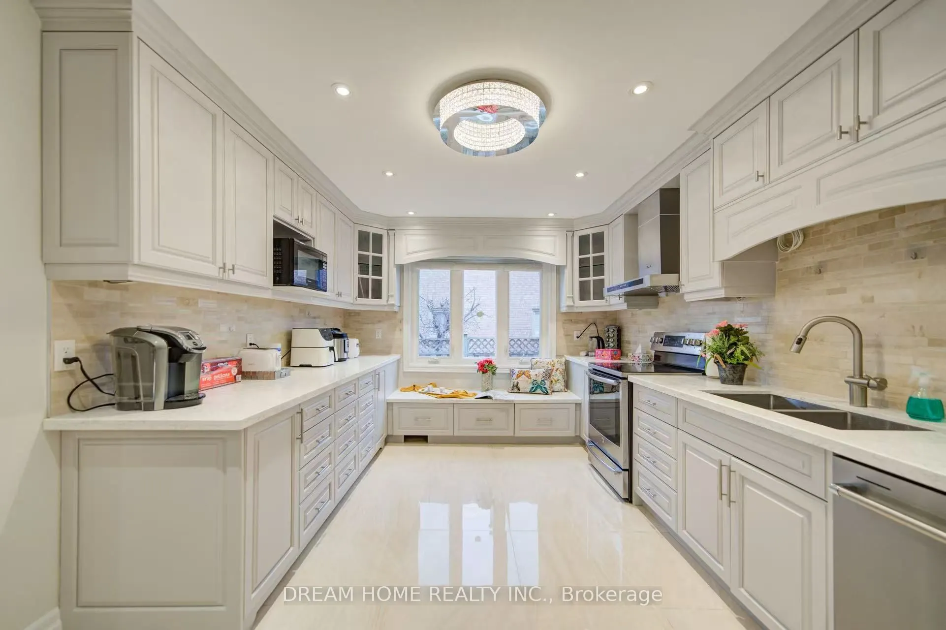 3 Moses Crescent, #Room C