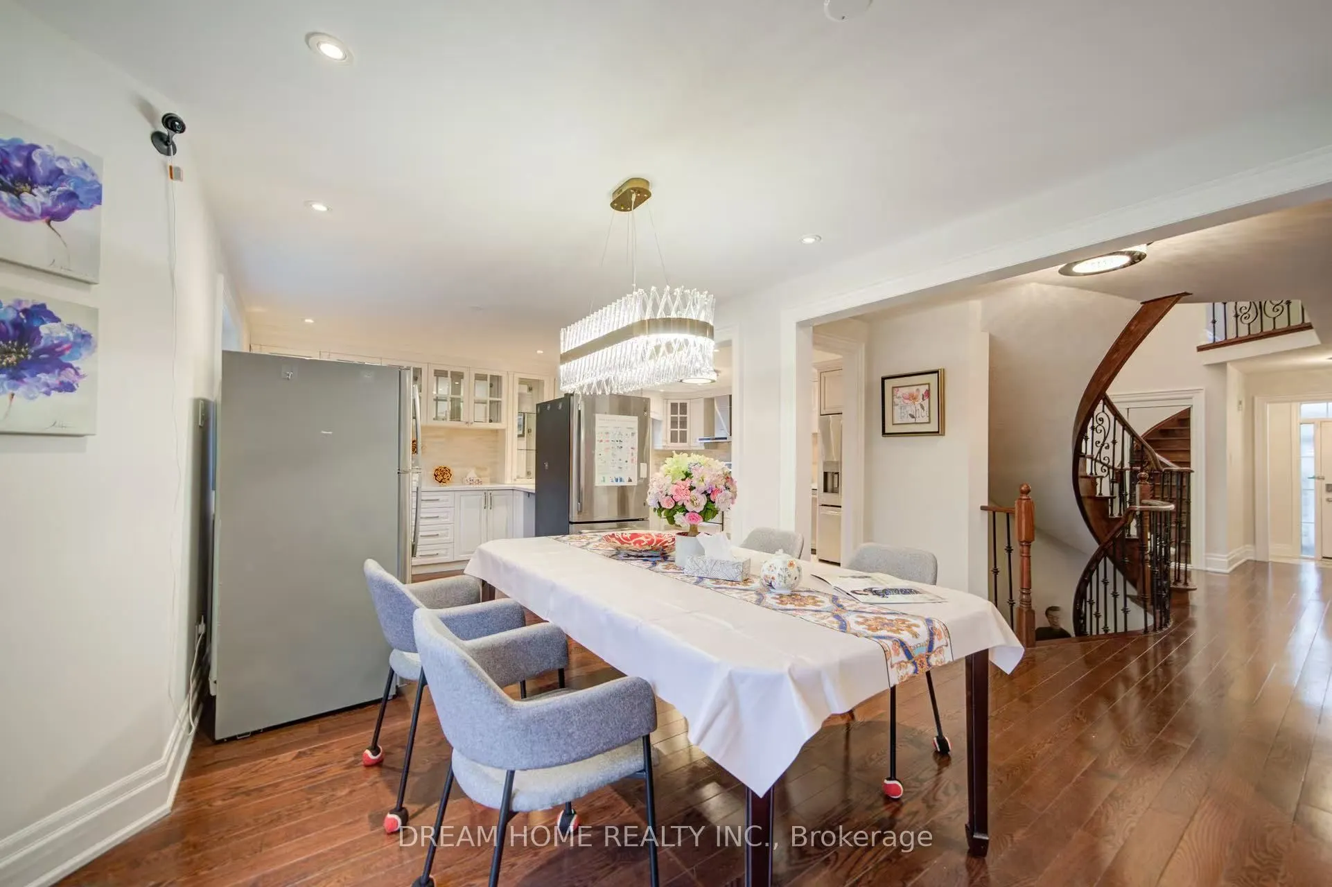 3 Moses Crescent, #Room C