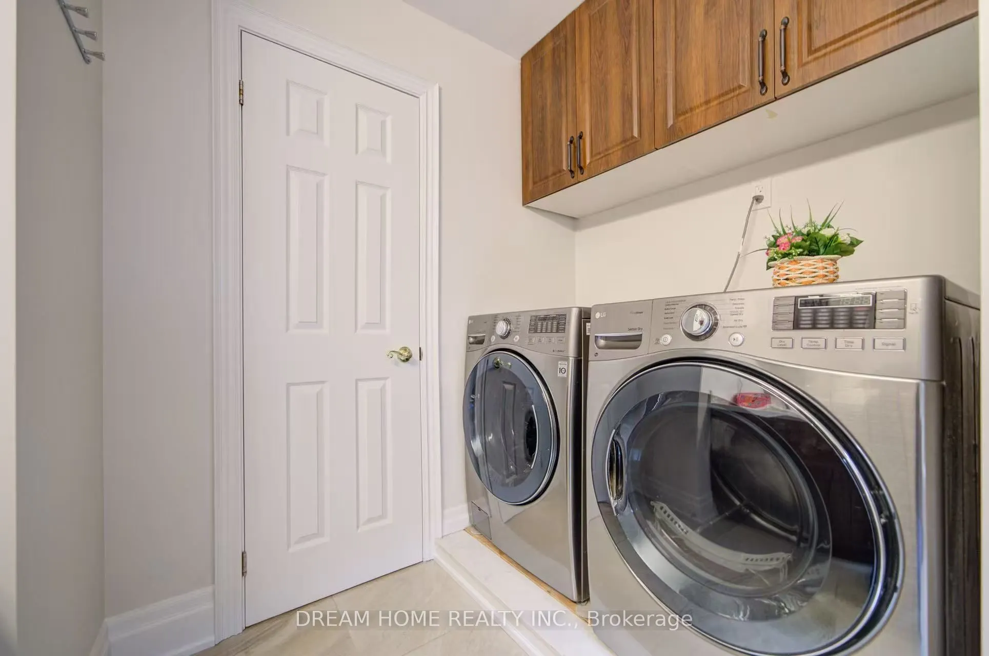 3 Moses Crescent, #Room C