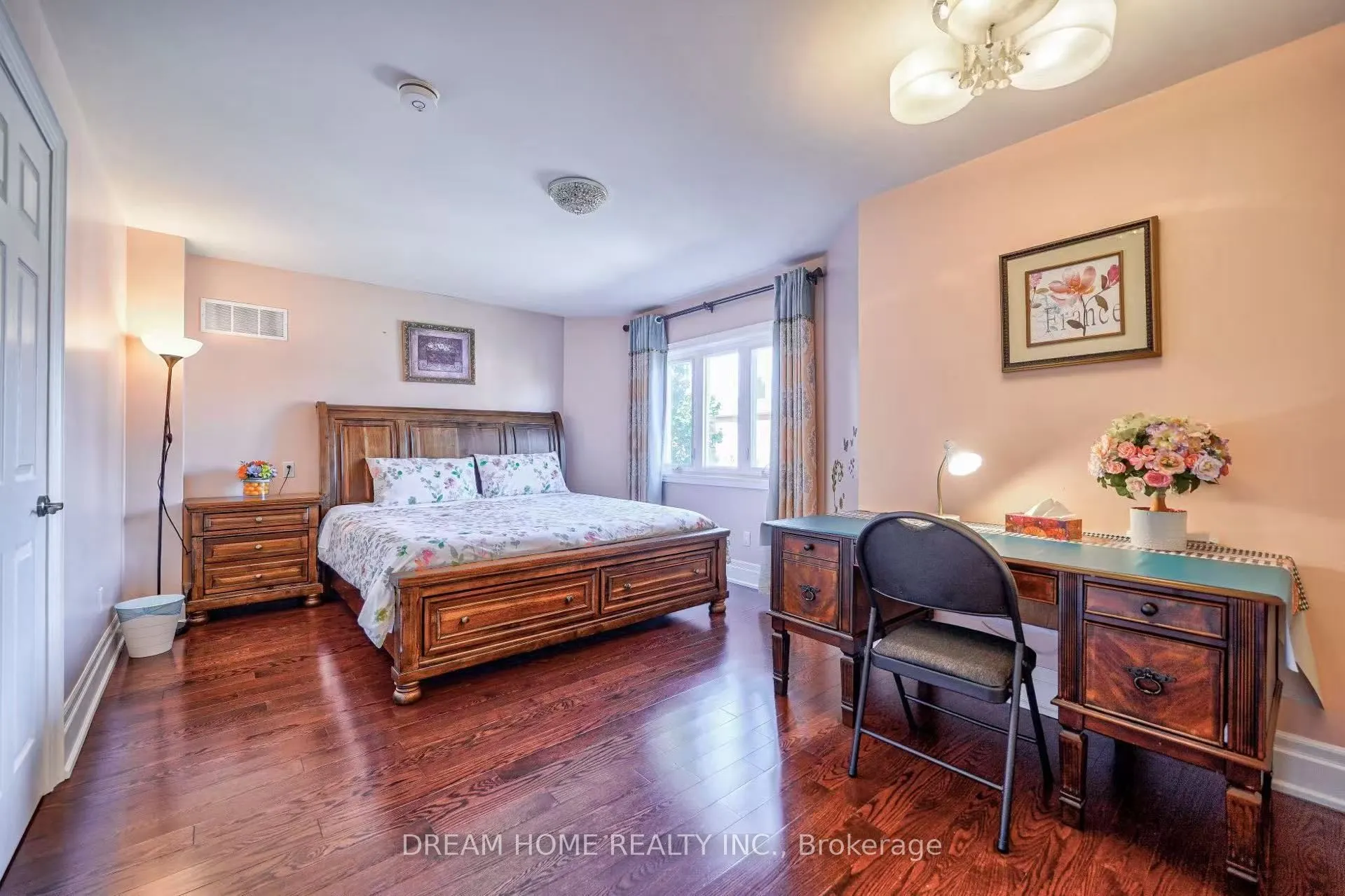 3 Moses Crescent, #Room C