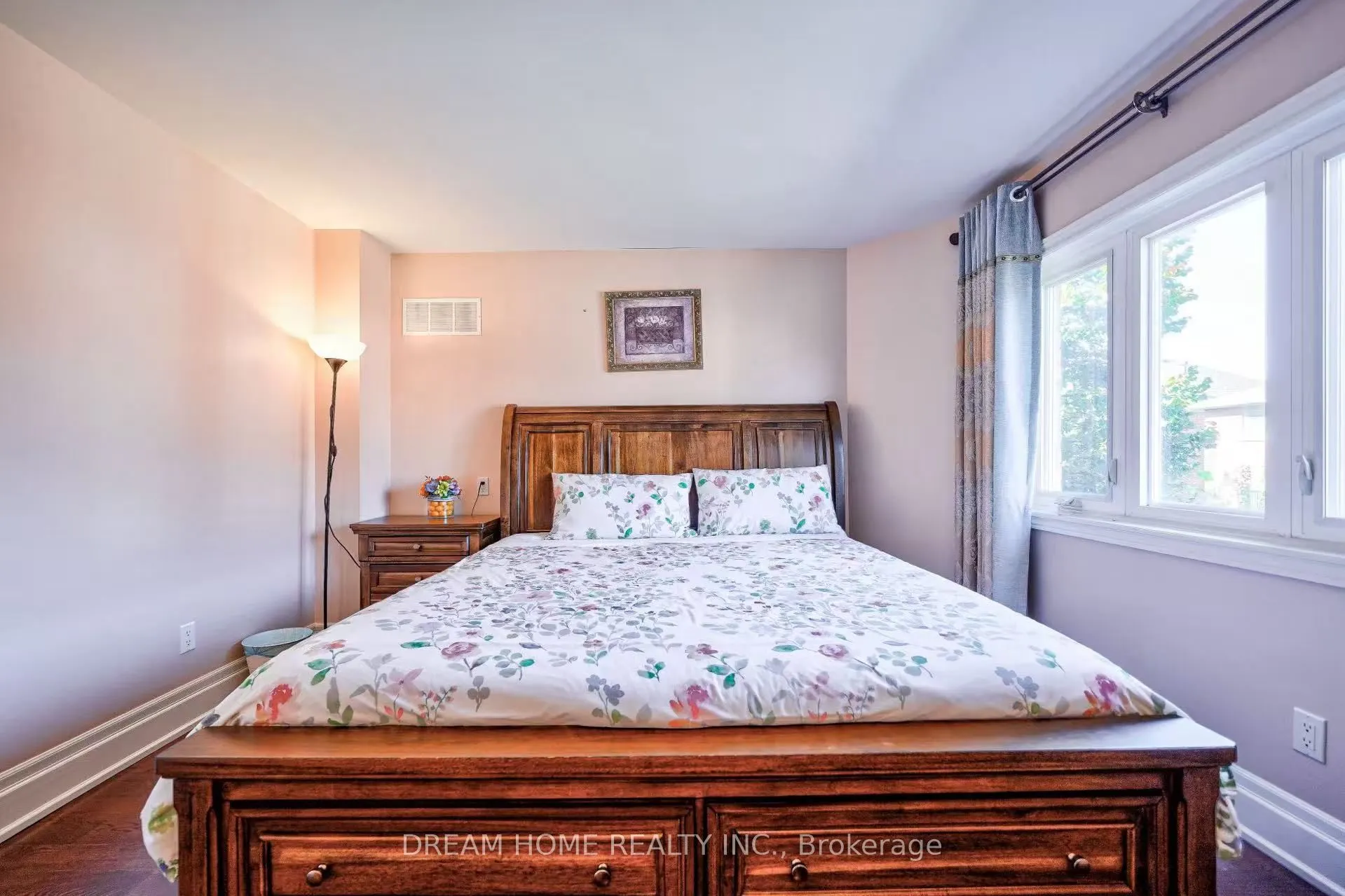 3 Moses Crescent, #Room C