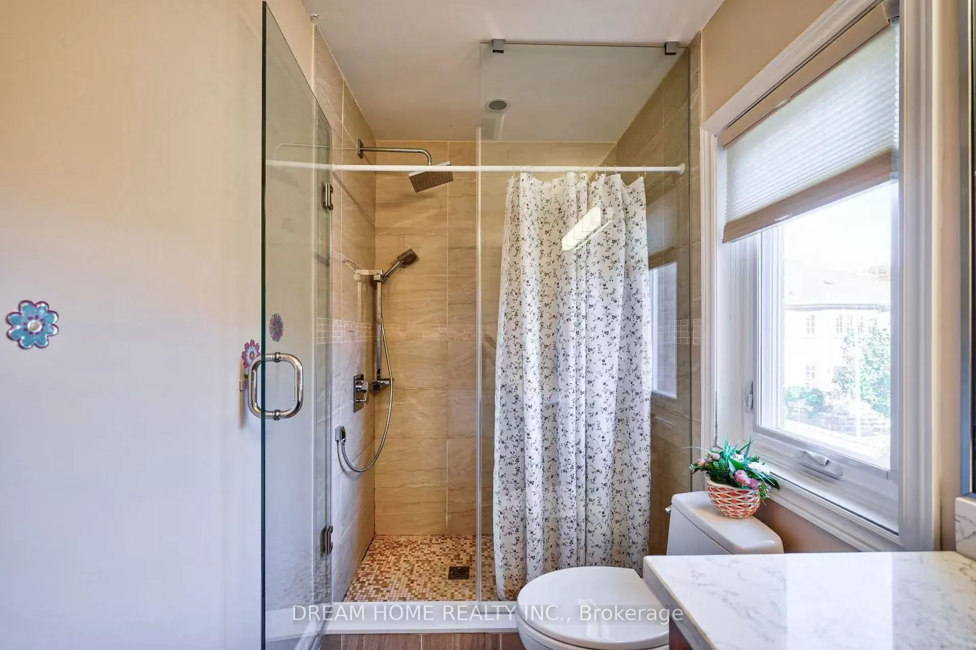 3 Moses Crescent, #Room C