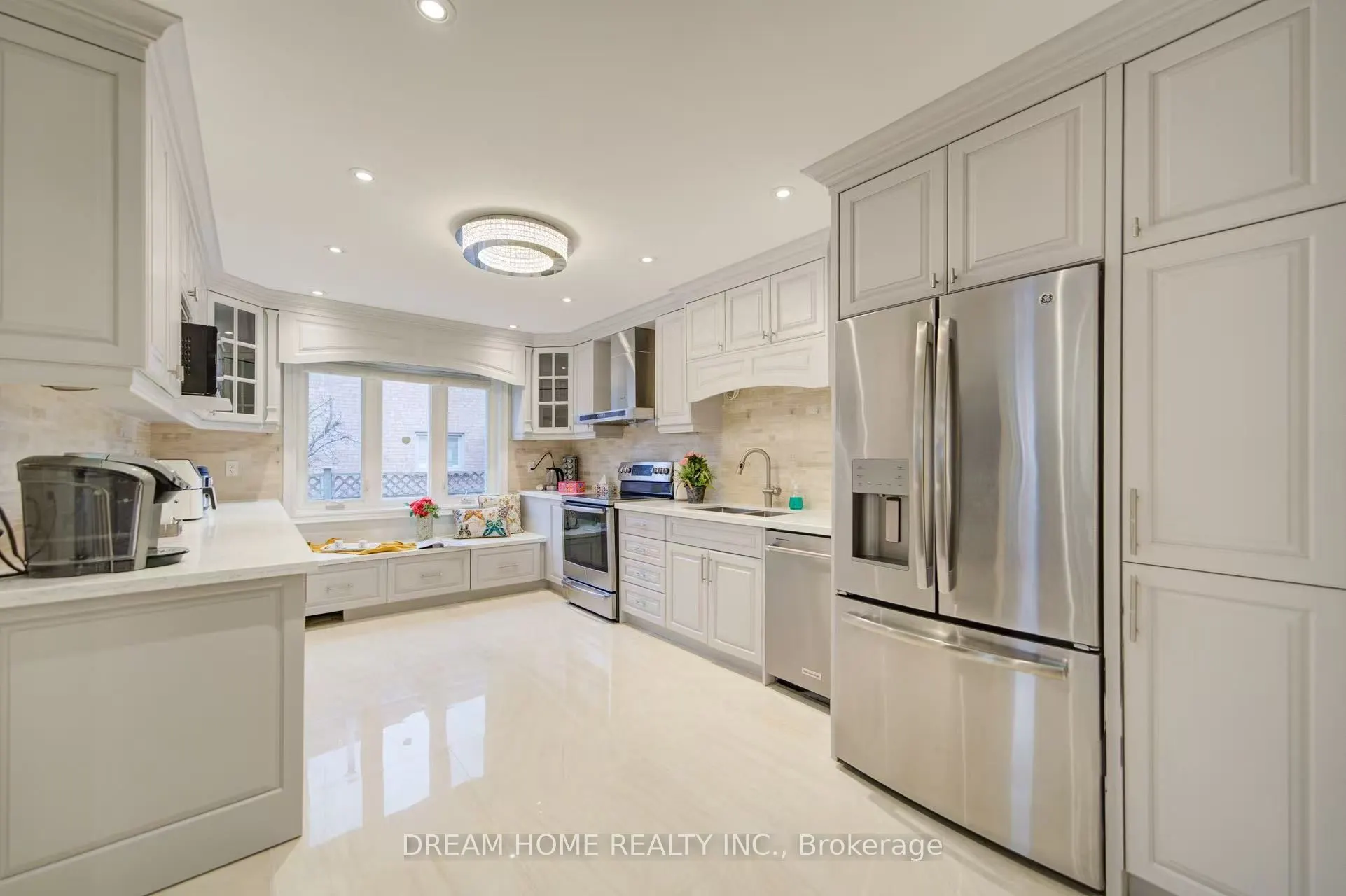 3 Moses Crescent, #Room C