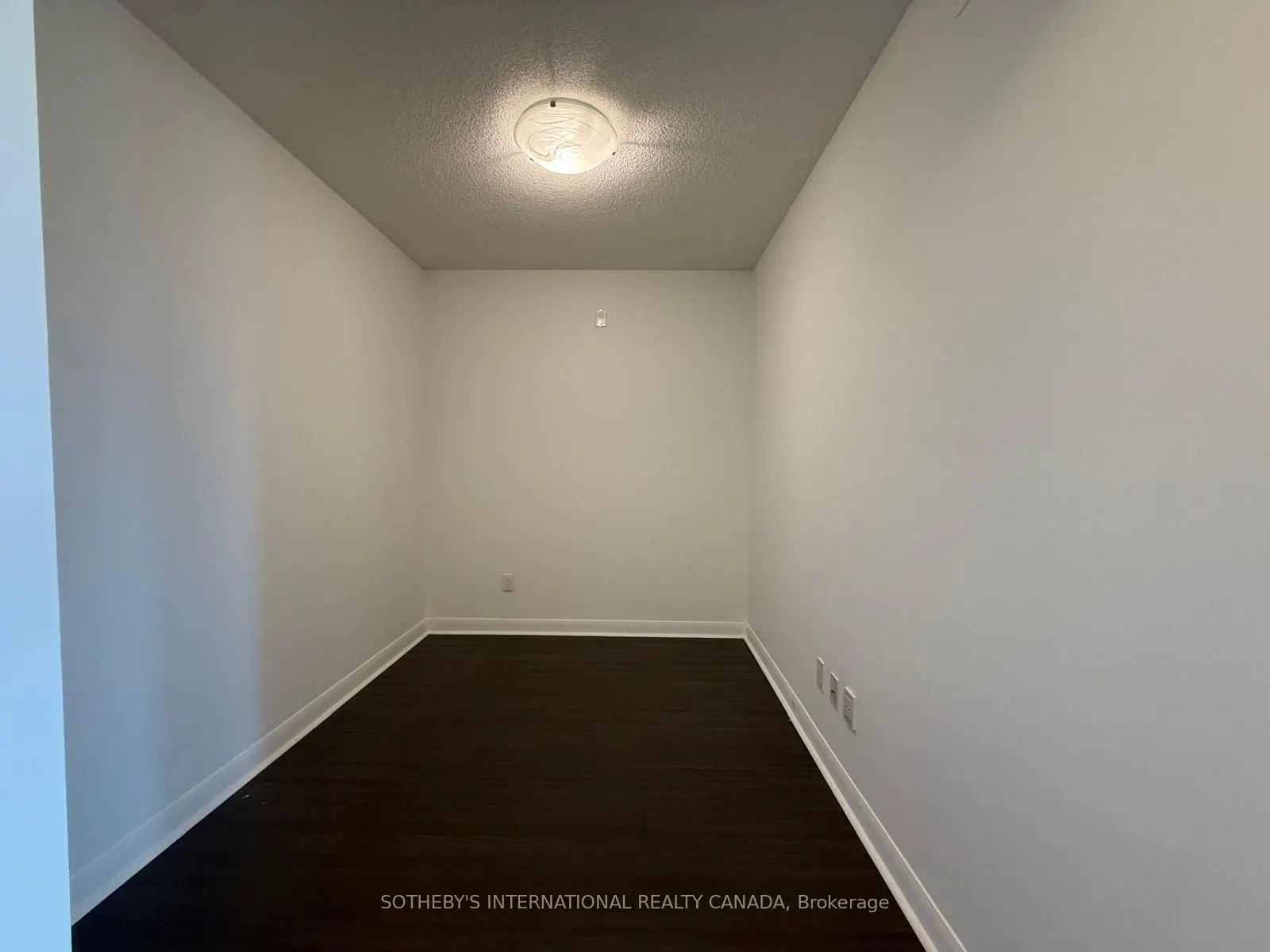 75 Norman Bethune Avenue, #422