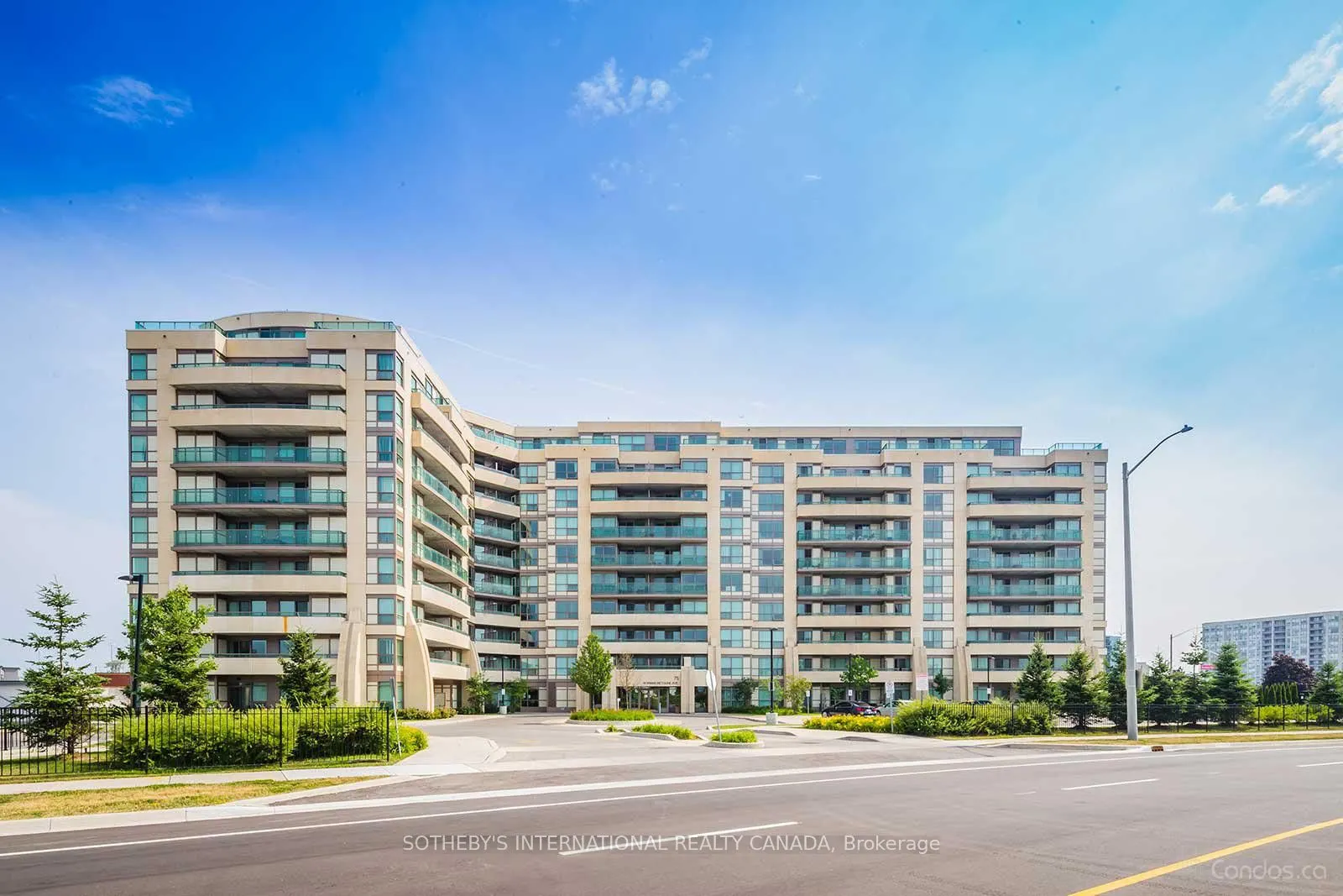 75 Norman Bethune Avenue, #422