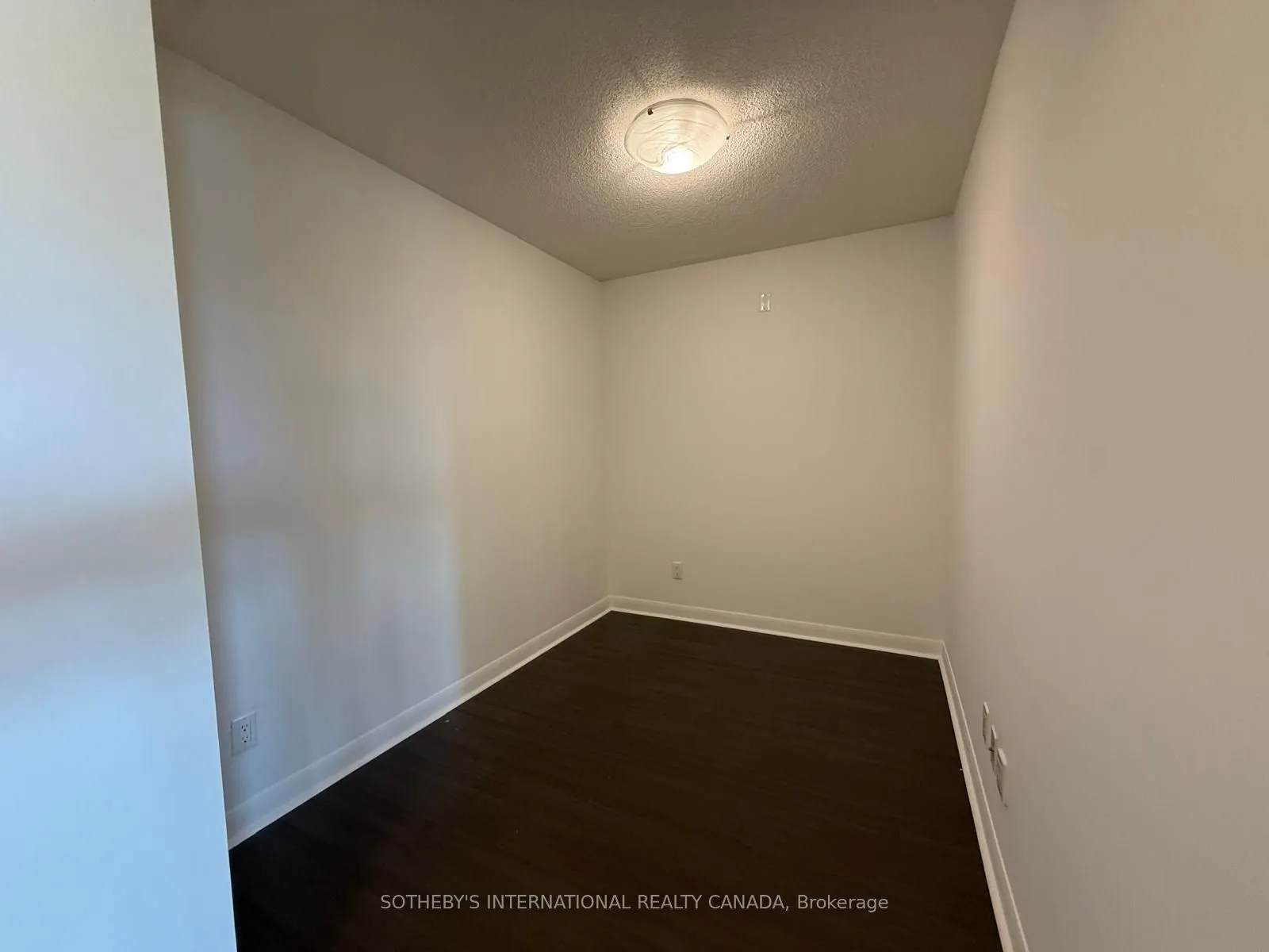 75 Norman Bethune Avenue, #422