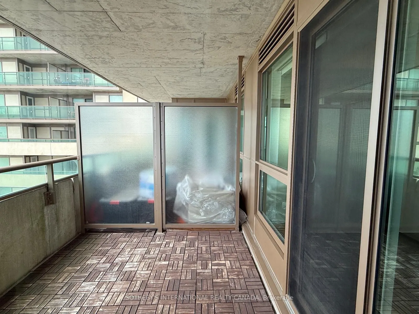 75 Norman Bethune Avenue, #422